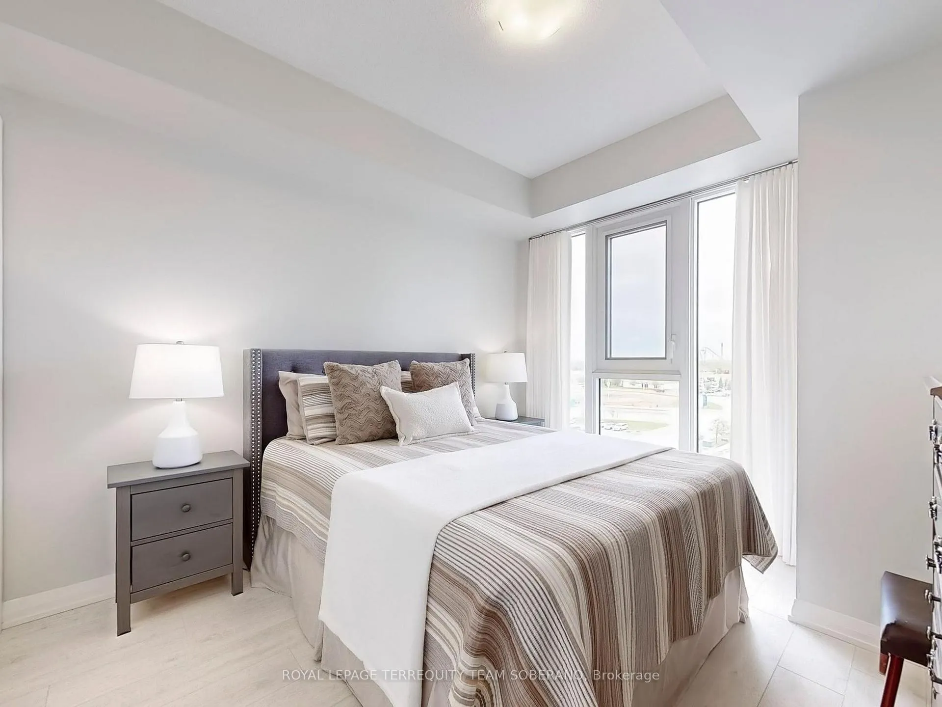 Photo 18 of Unit 529, 9000 Jane Street, Vaughan, Vellore Village — HOMEH
