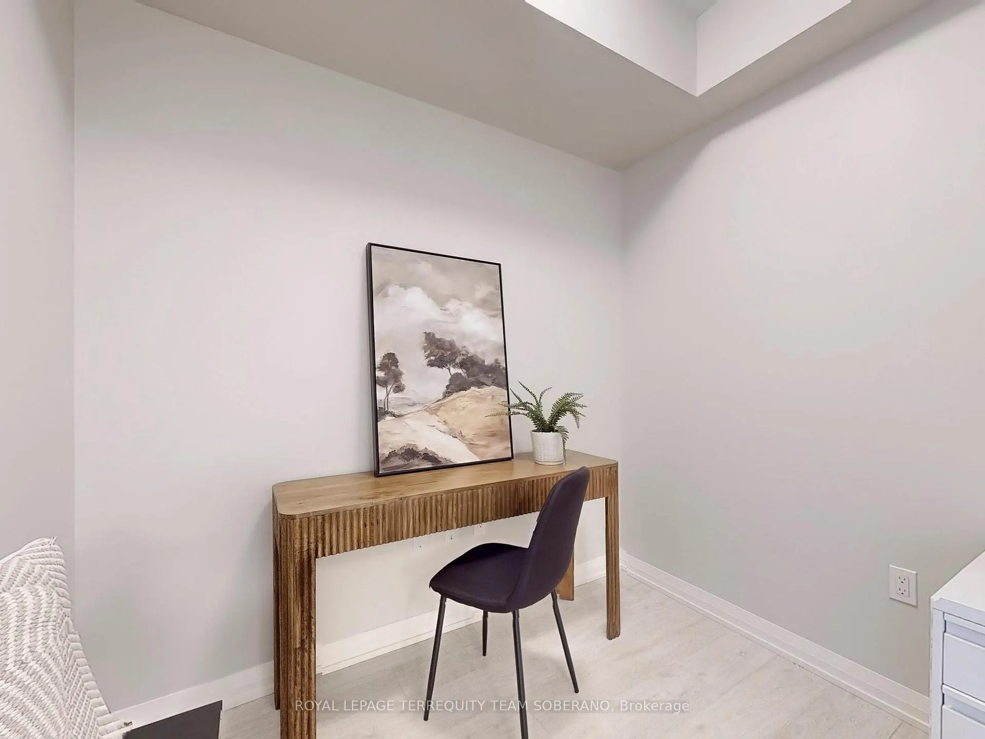 Photo 23 of Unit 529, 9000 Jane Street, Vaughan, Vellore Village — HOMEH