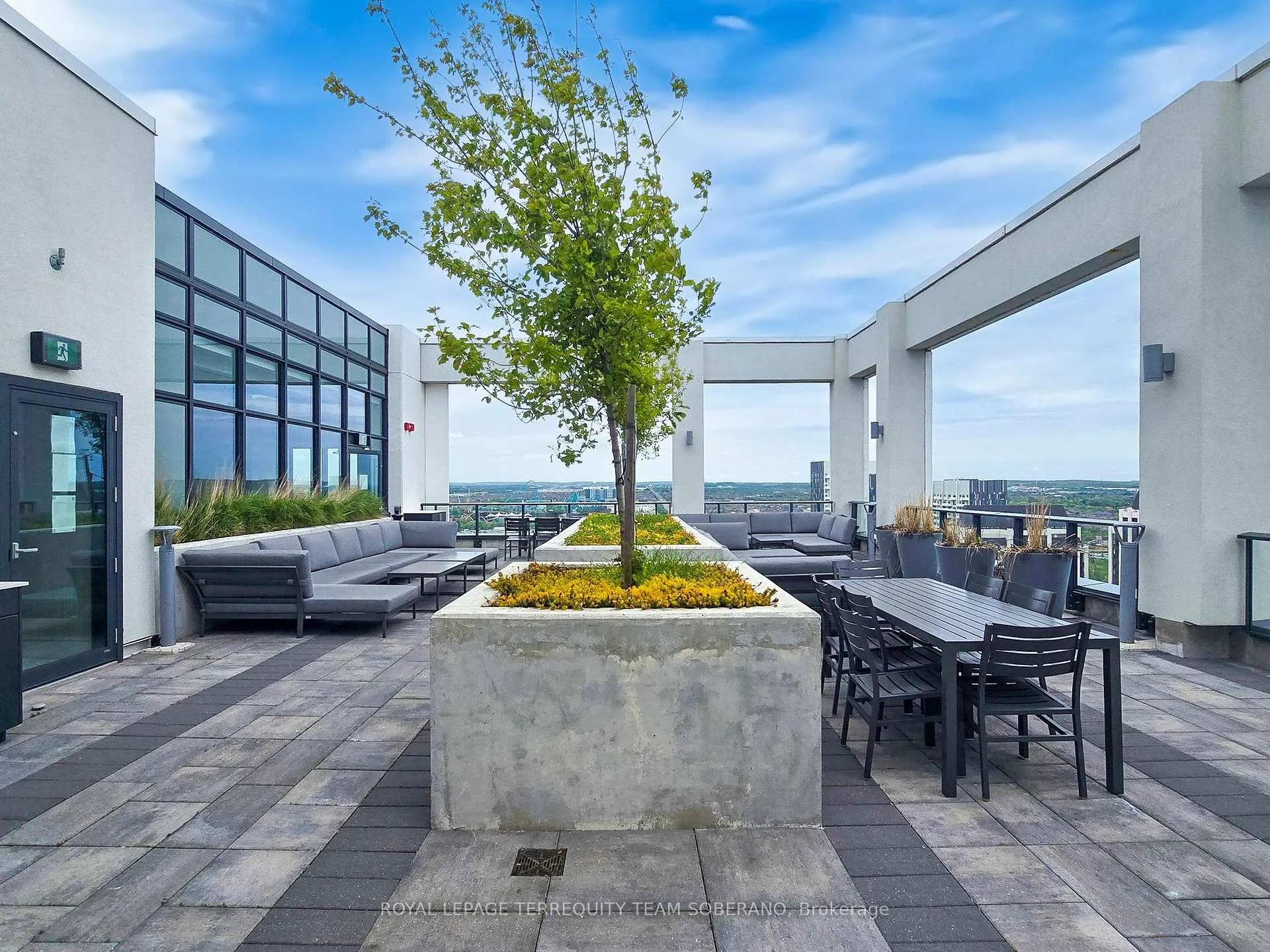 Photo 38 of Unit 529, 9000 Jane Street, Vaughan, Vellore Village — HOMEH