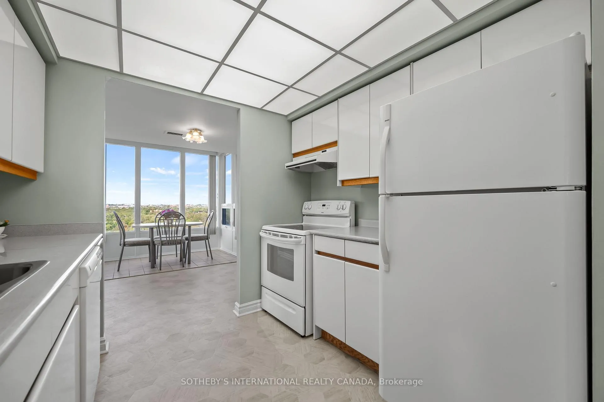 Photo 19 of Unit 1003, 237 King Street W, Cambridge — HOMEH