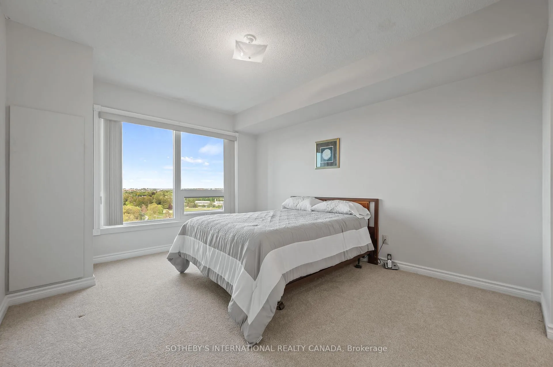 Photo 31 of Unit 1003, 237 King Street W, Cambridge — HOMEH