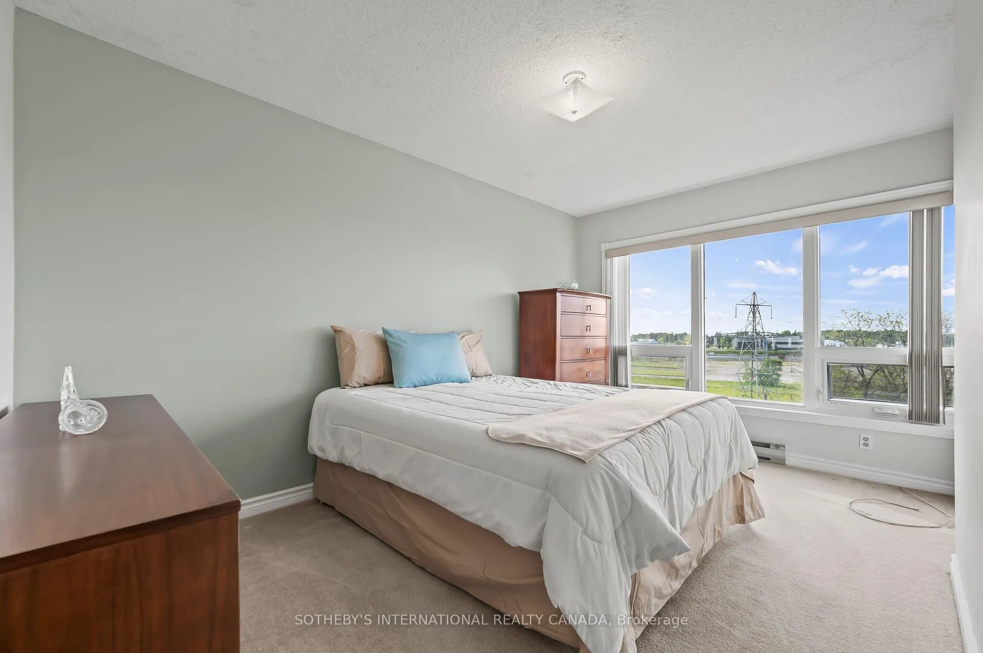 Photo 35 of Unit 1003, 237 King Street W, Cambridge — HOMEH