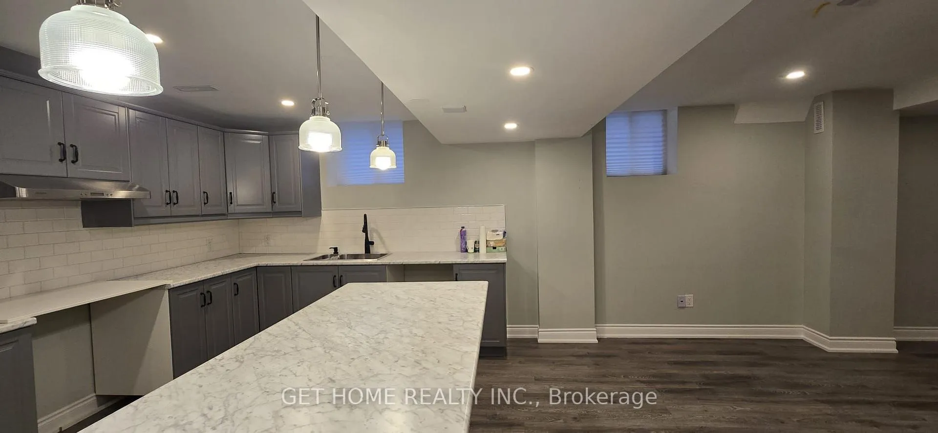 Photo 5 of Unit #BSMT, 17 Mistyglen Crescent, Brampton, Credit Valley — HOMEH