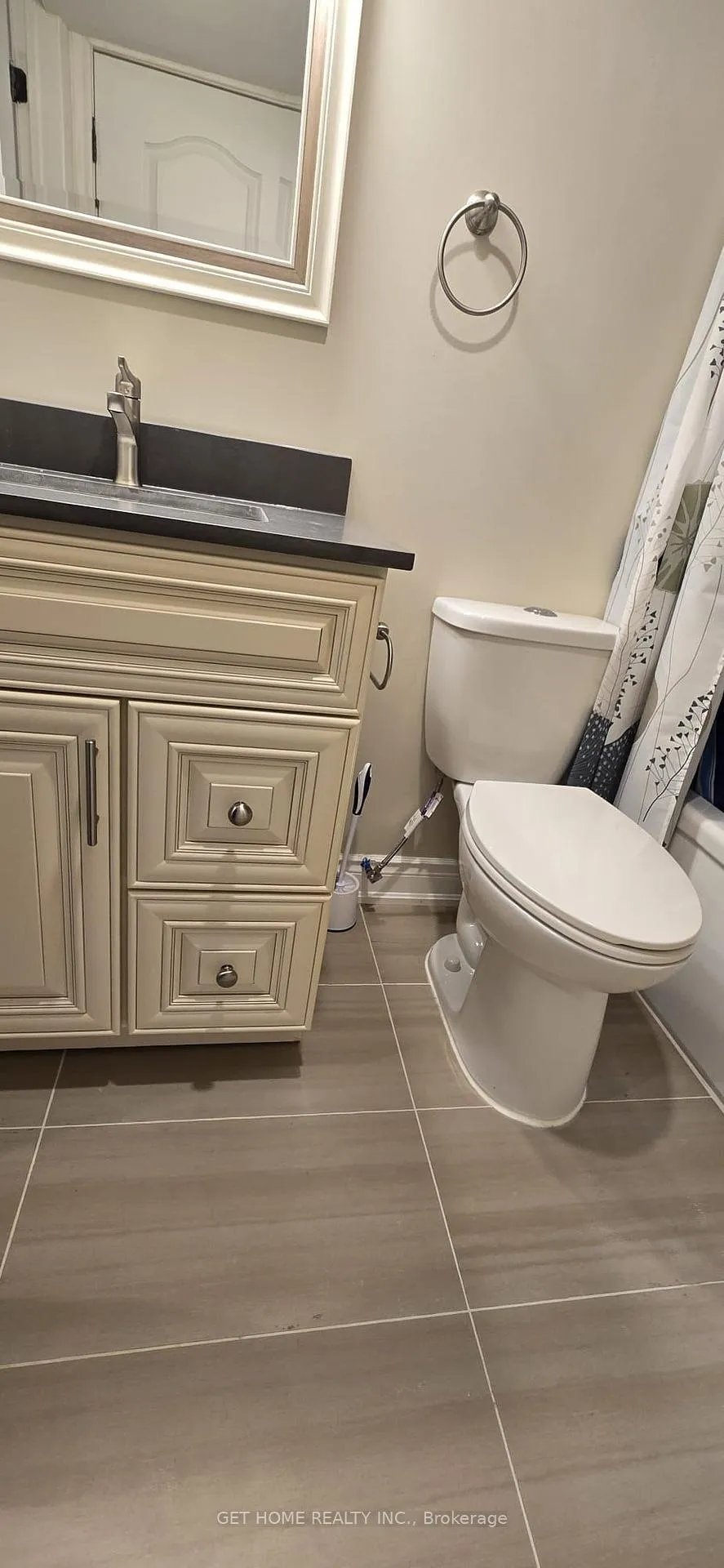 Photo 17 of Unit #BSMT, 17 Mistyglen Crescent, Brampton, Credit Valley — HOMEH