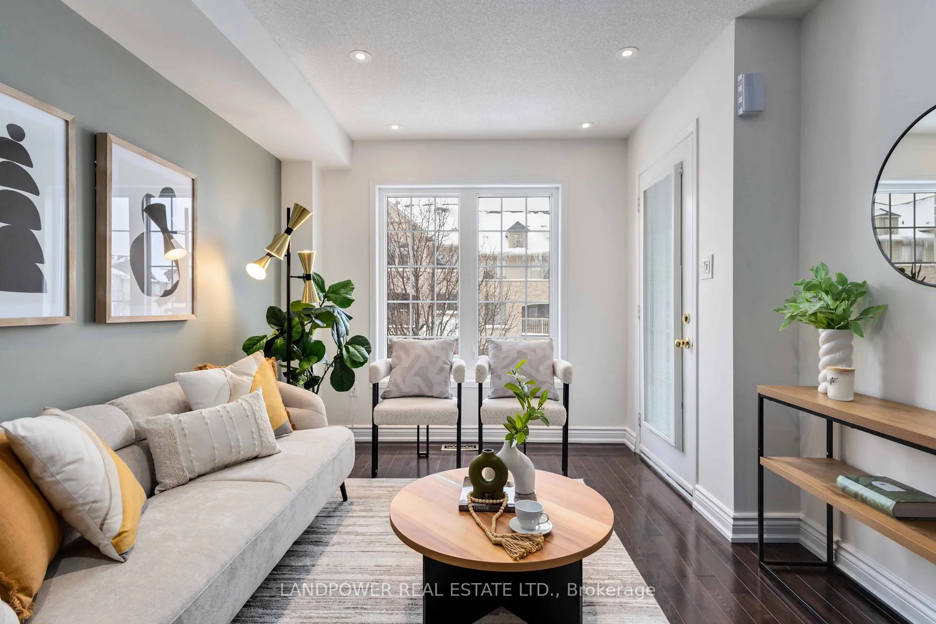 Photo 2 of 43 Linnell Street, Ajax, Northeast Ajax — HOMEH