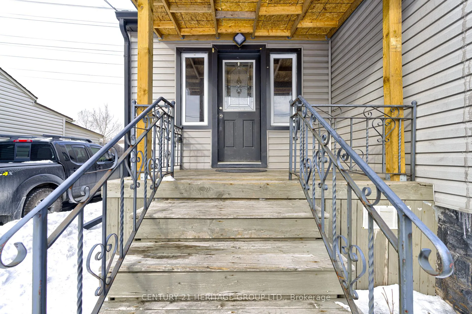 Photo 7 of 37 Selkirk Avenue, Hamilton, Normanhurst — HOMEH