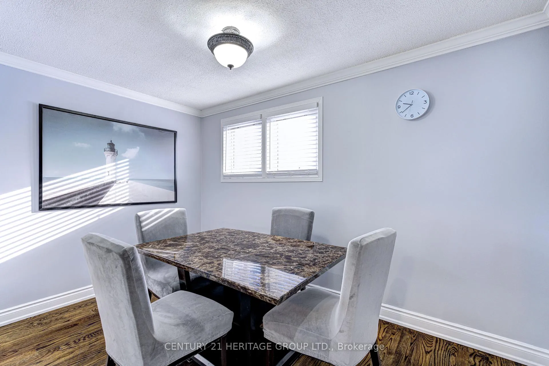 Photo 23 of 37 Selkirk Avenue, Hamilton, Normanhurst — HOMEH