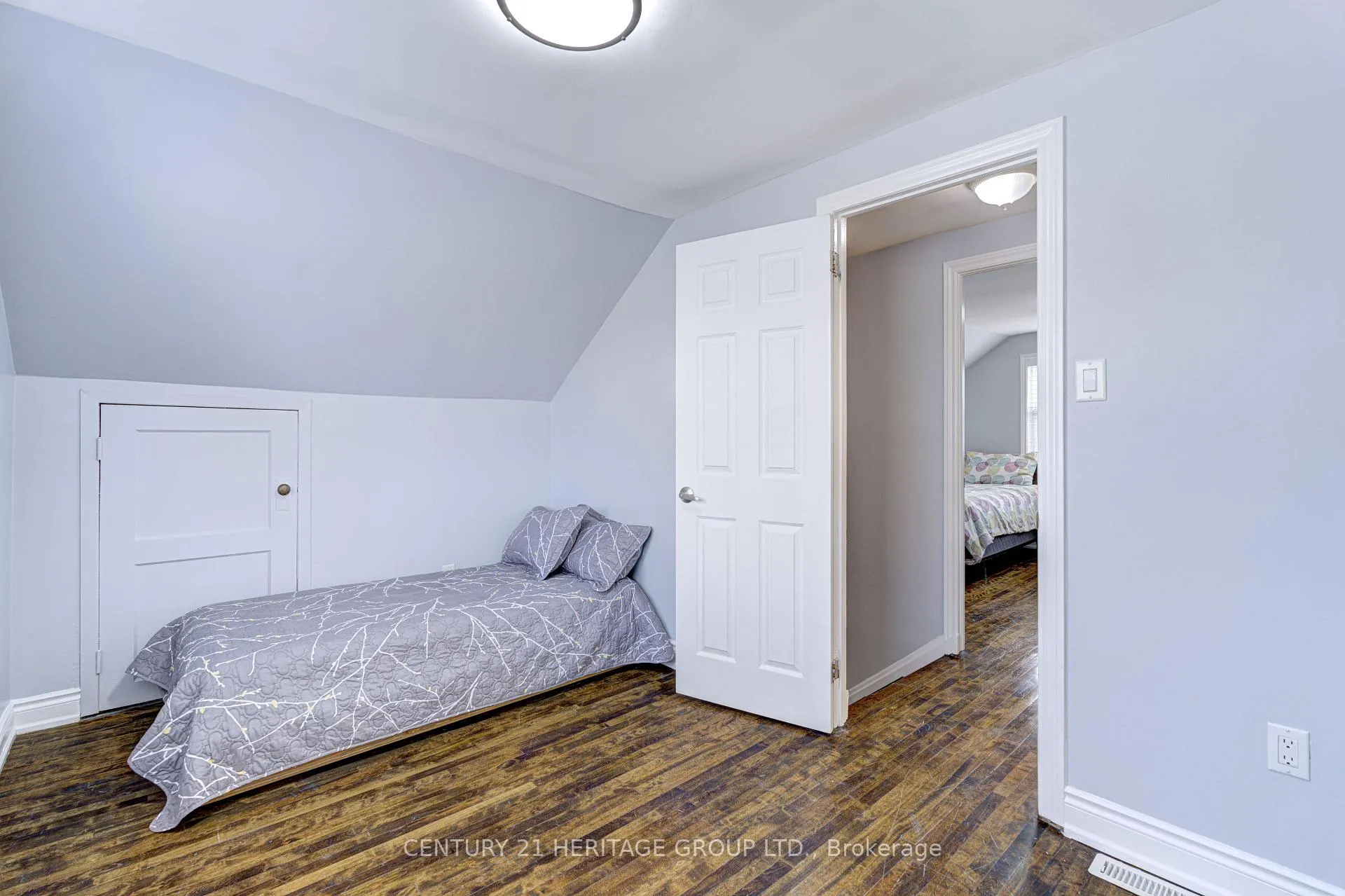 Photo 31 of 37 Selkirk Avenue, Hamilton, Normanhurst — HOMEH