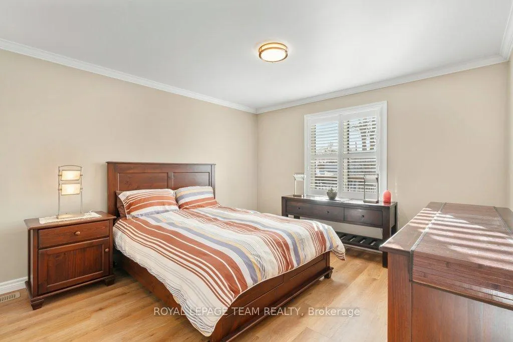 Photo 16 of 621 St Lawrence Street, Prescott — HOMEH