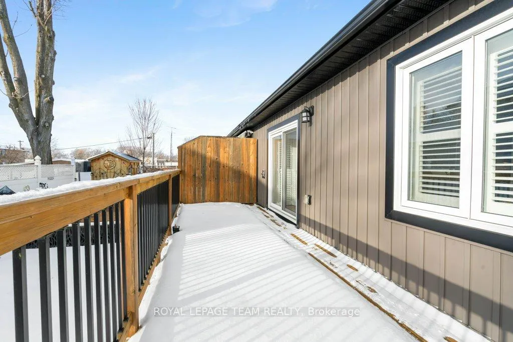 Photo 32 of 621 St Lawrence Street, Prescott — HOMEH