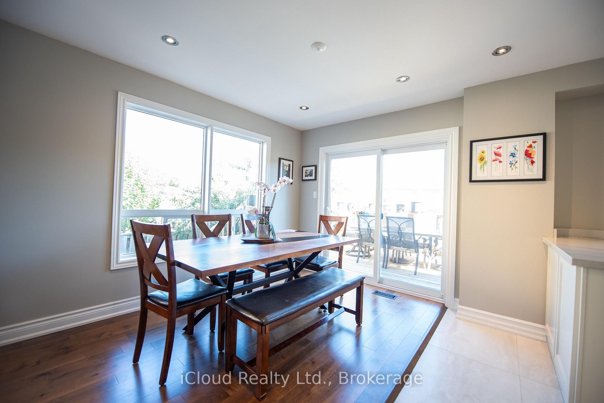 Photo 10 of 24 Aida Court, Caledon, Bolton West — HOMEH