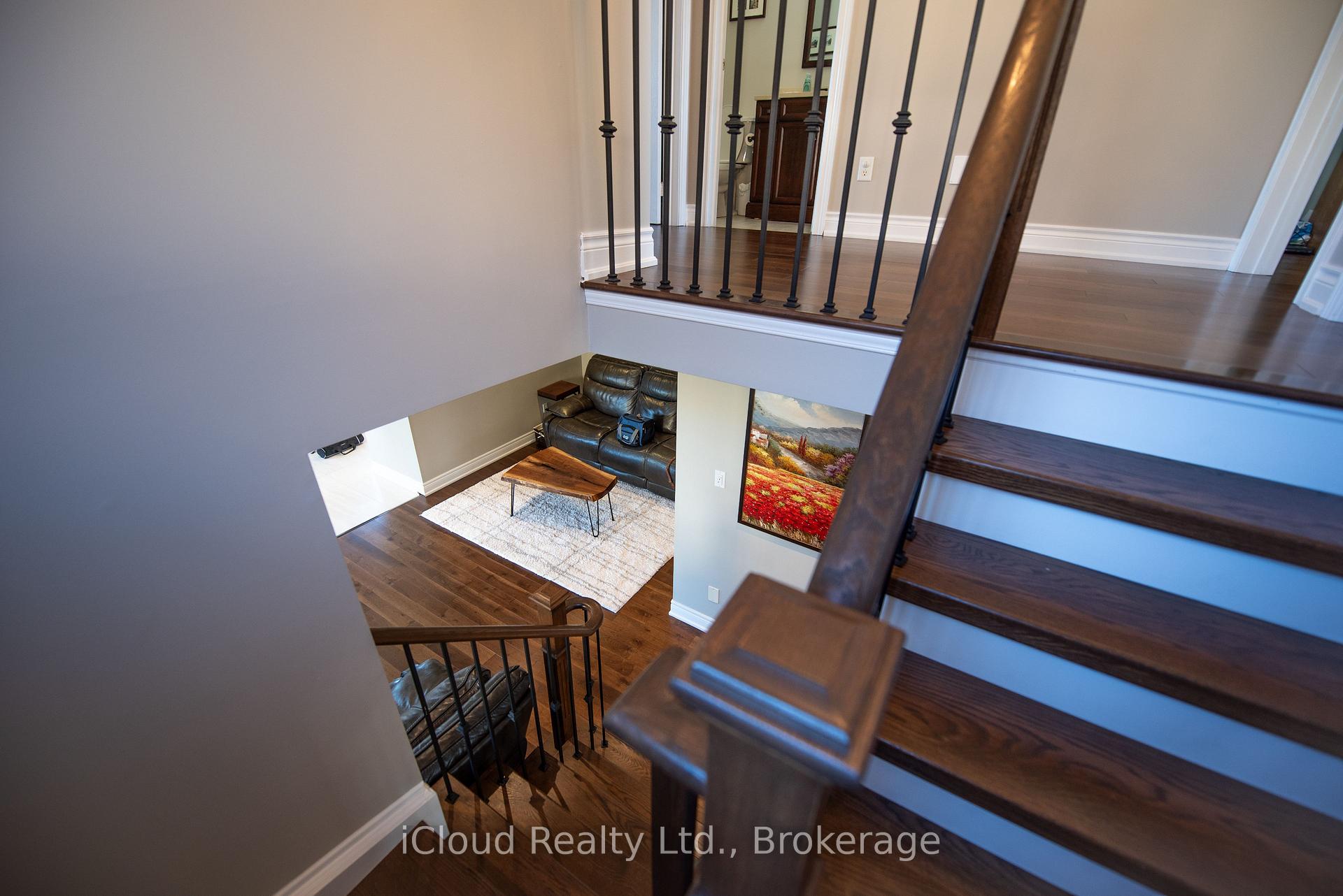 Photo 19 of 24 Aida Court, Caledon, Bolton West — HOMEH