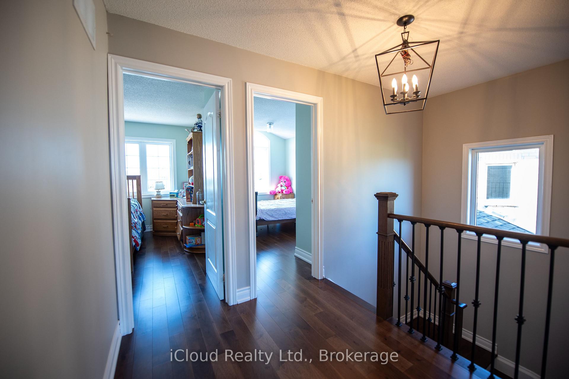 Photo 20 of 24 Aida Court, Caledon, Bolton West — HOMEH