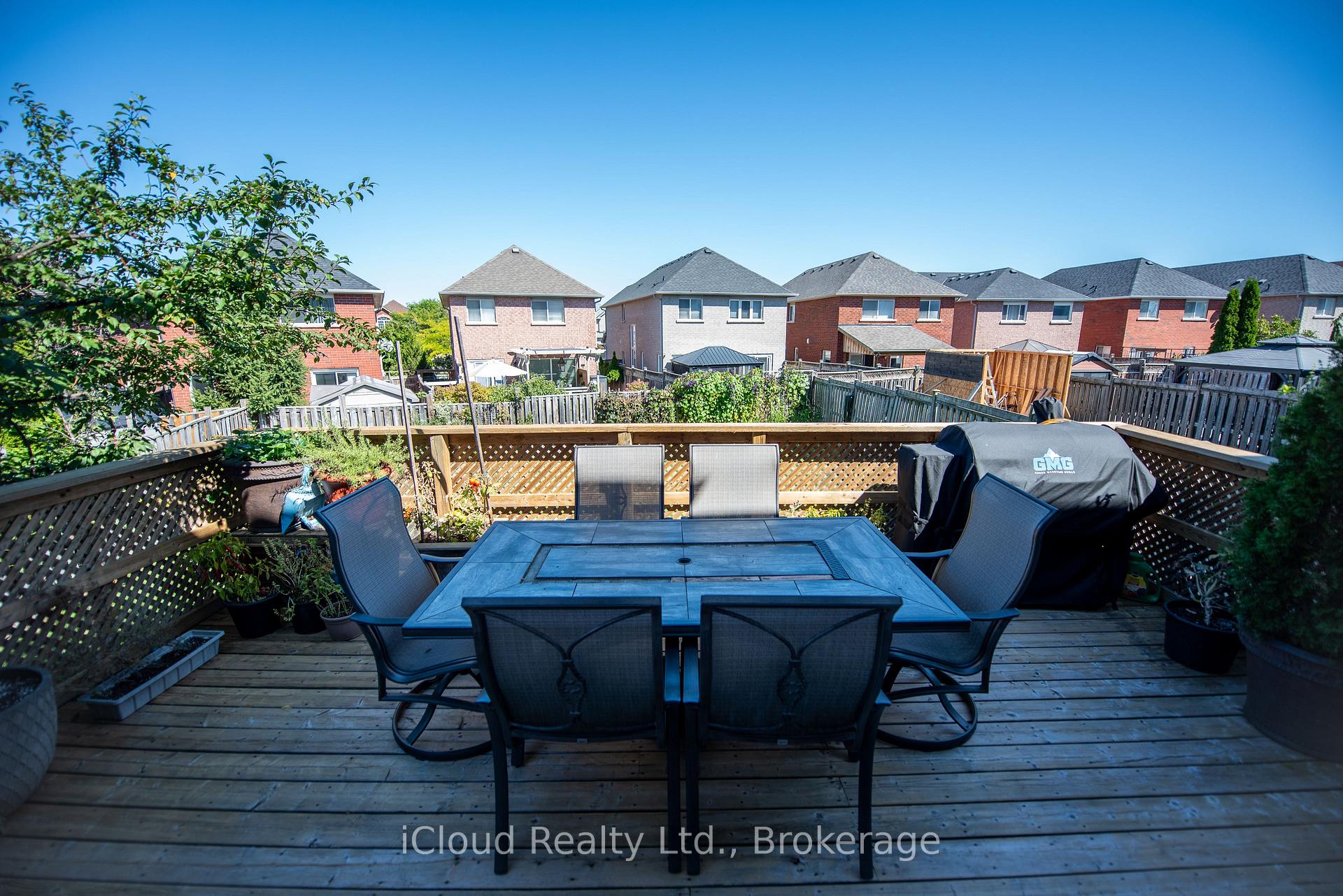 Photo 43 of 24 Aida Court, Caledon, Bolton West — HOMEH