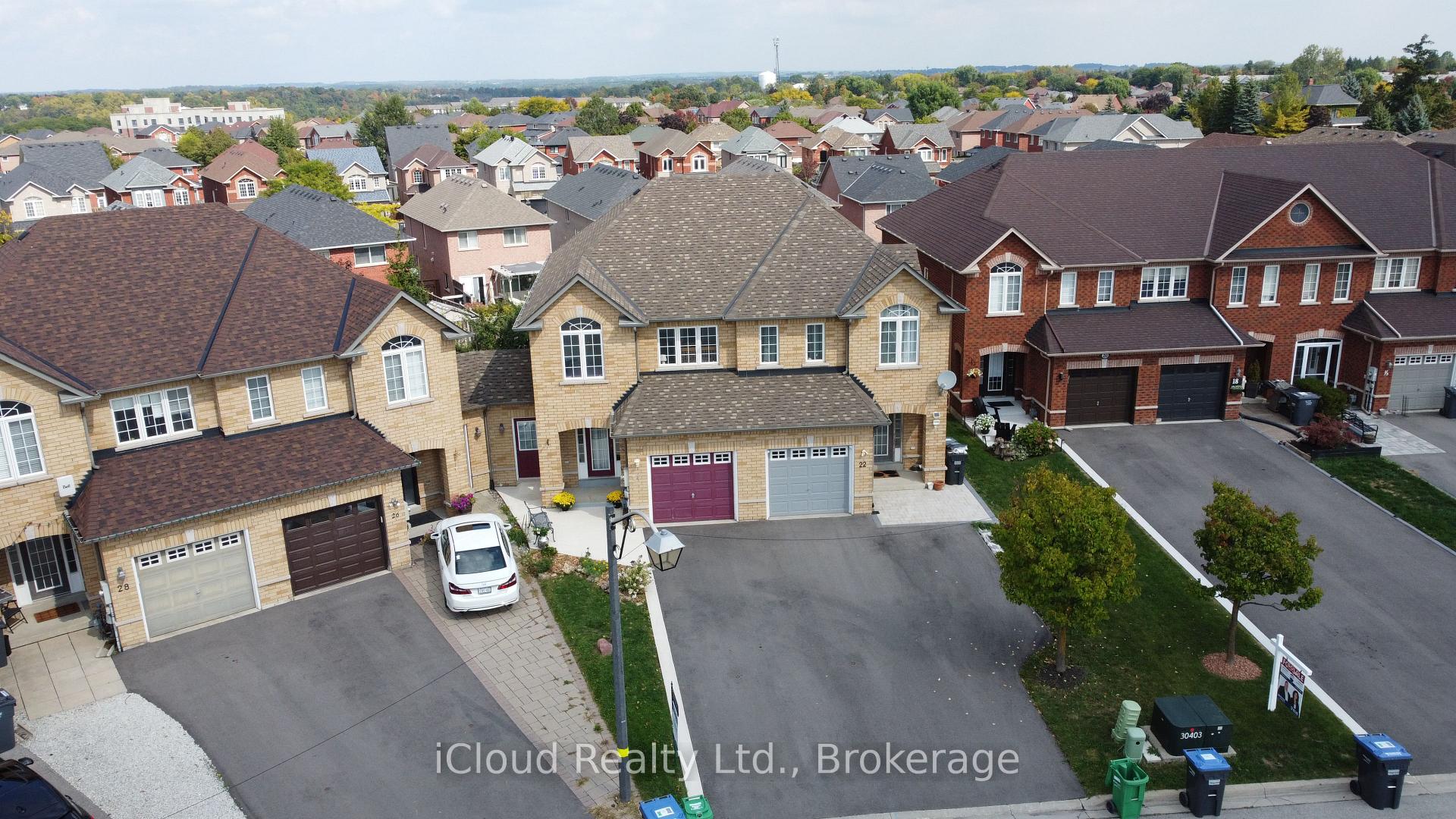 Photo 44 of 24 Aida Court, Caledon, Bolton West — HOMEH