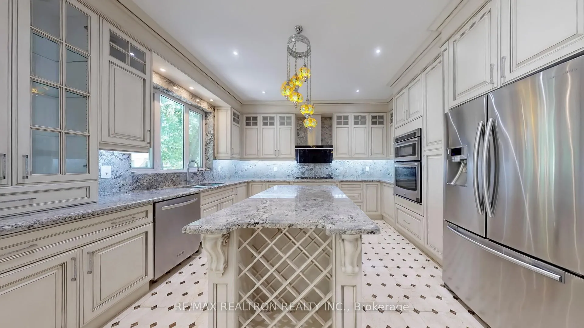Photo 7 of 58 Highland Park Boulevard, Markham, Grandview — HOMEH