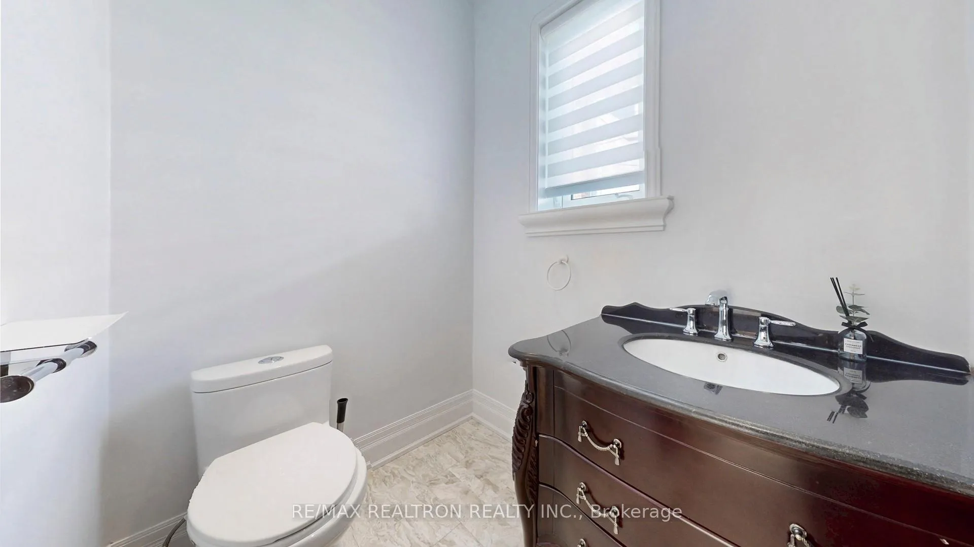 Photo 11 of 58 Highland Park Boulevard, Markham, Grandview — HOMEH