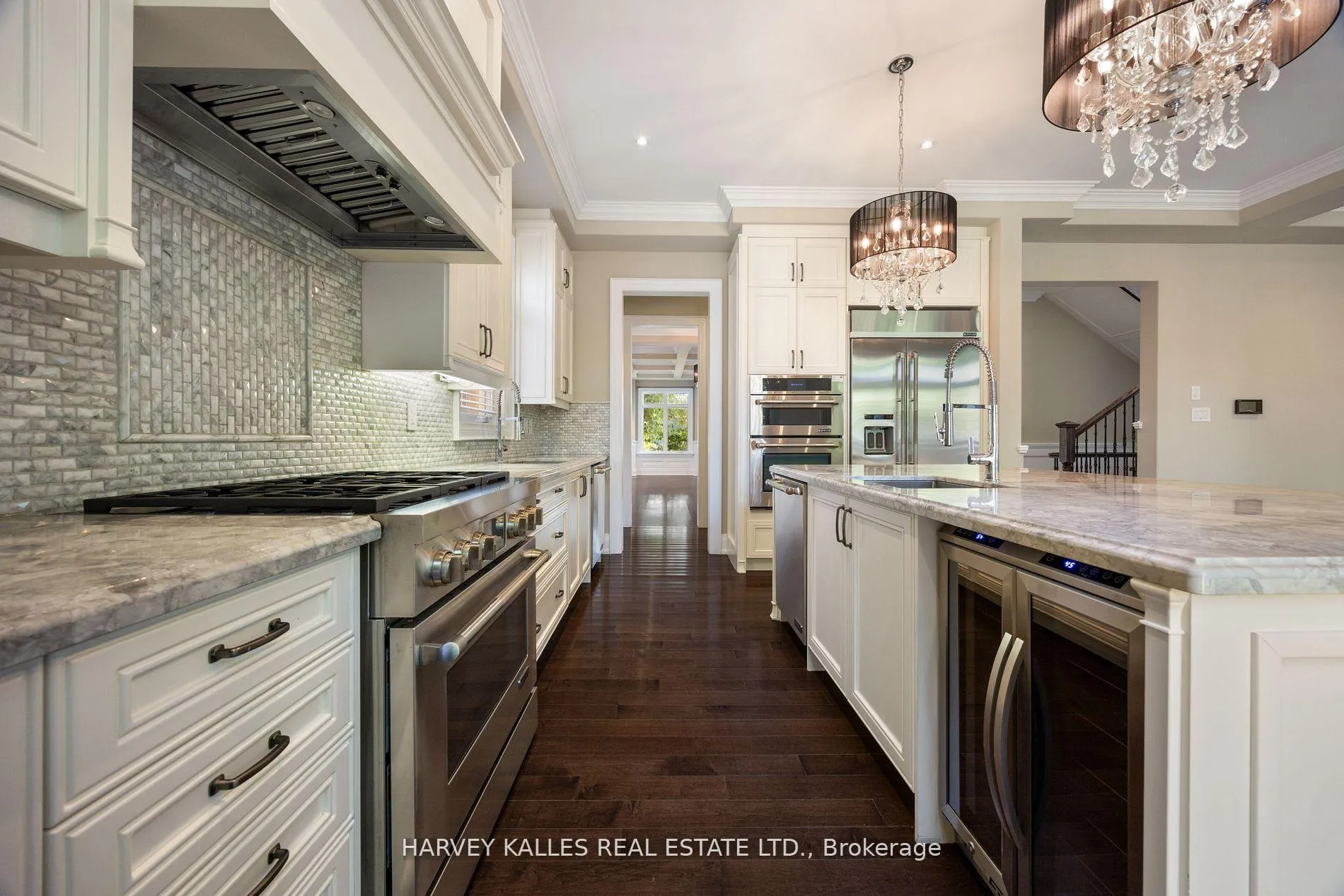 Photo 12 of 140 Caribou Road, Toronto, Bedford Park-Nortown — HOMEH