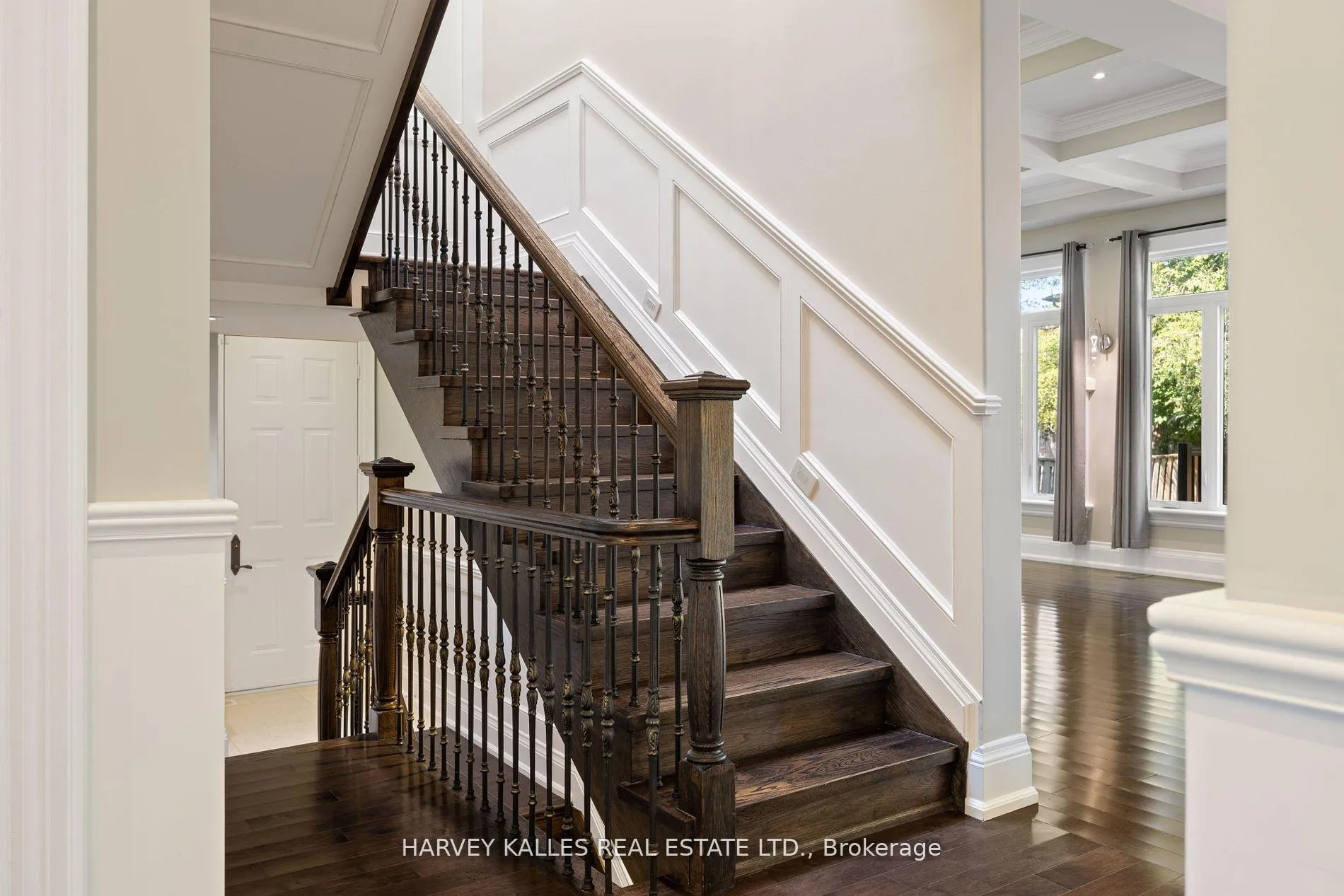Photo 13 of 140 Caribou Road, Toronto, Bedford Park-Nortown — HOMEH