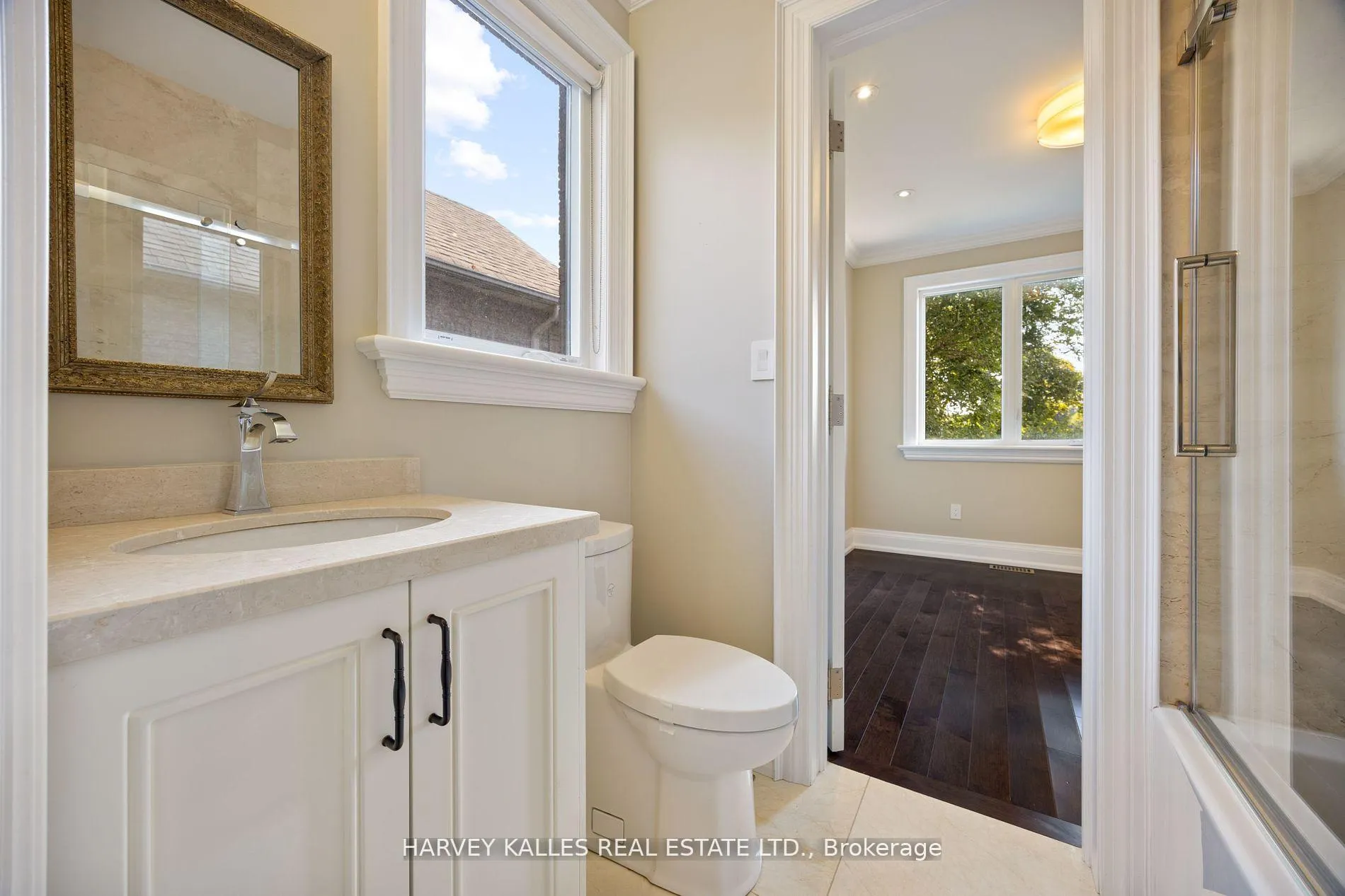 Photo 24 of 140 Caribou Road, Toronto, Bedford Park-Nortown — HOMEH