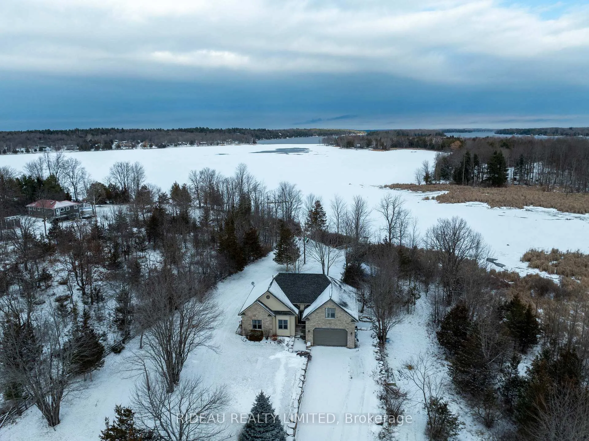 Photo 5 of 25 Mcnamee Lane, Rideau Lakes, Rideau Lakes (North Crosby) Twp — HOMEH