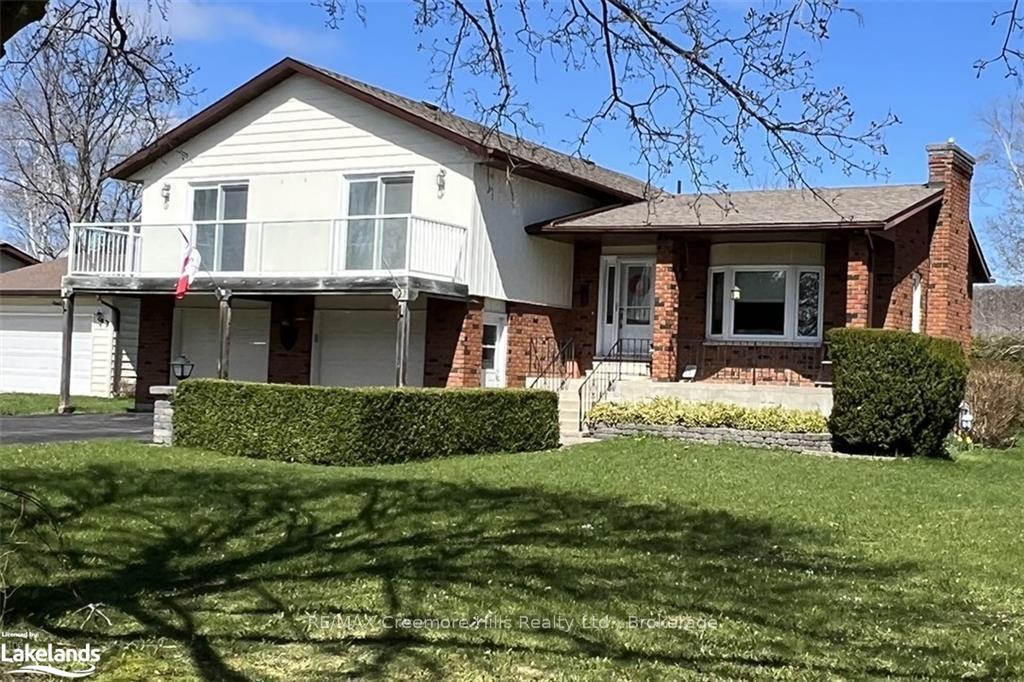 Photo 1 of 42 Francis Street W, Clearview, Creemore — HOMEH