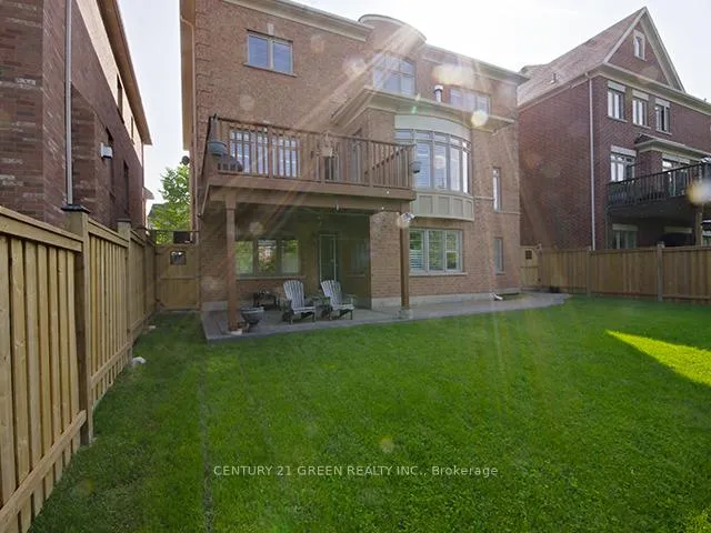 Photo 12 of 15 Interlacken Drive, Brampton, Credit Valley — HOMEH