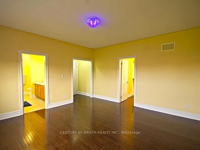 Photo 14 of 15 Interlacken Drive, Brampton, Credit Valley — HOMEH