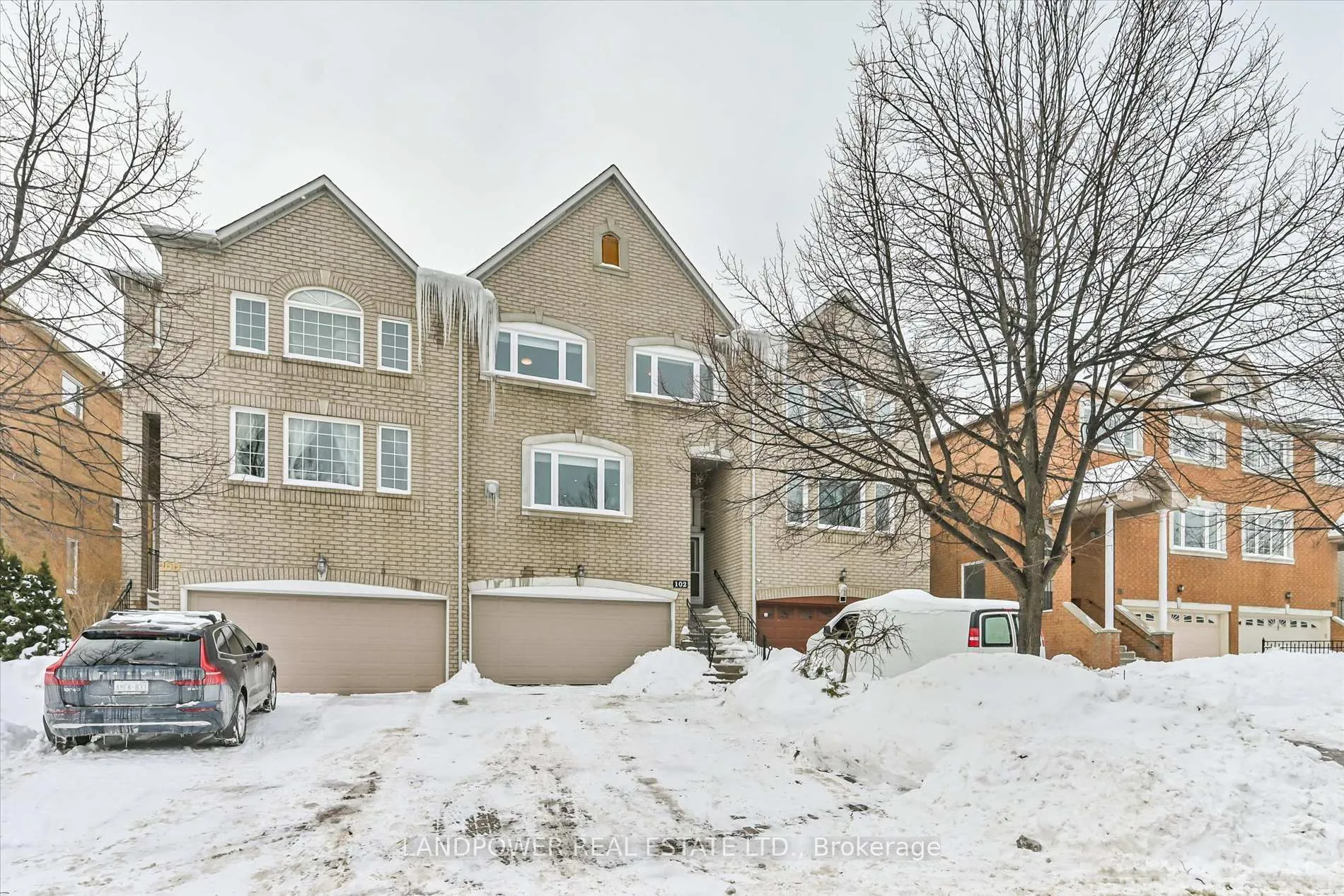 Photo 1 of 102 Leitchcroft Crescent, Markham, Commerce Valley — HOMEH