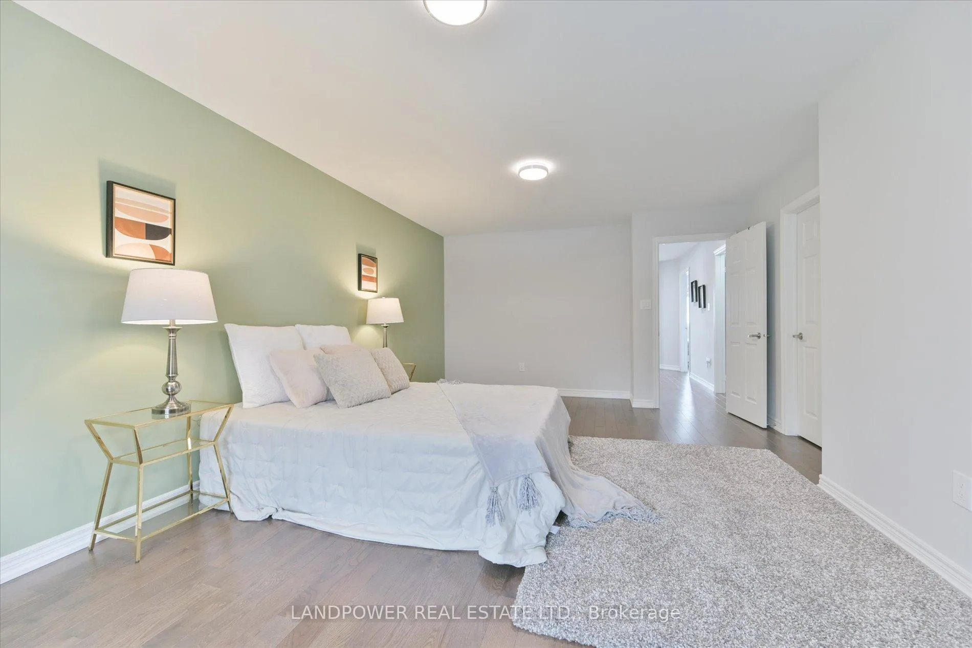 Photo 21 of 102 Leitchcroft Crescent, Markham, Commerce Valley — HOMEH
