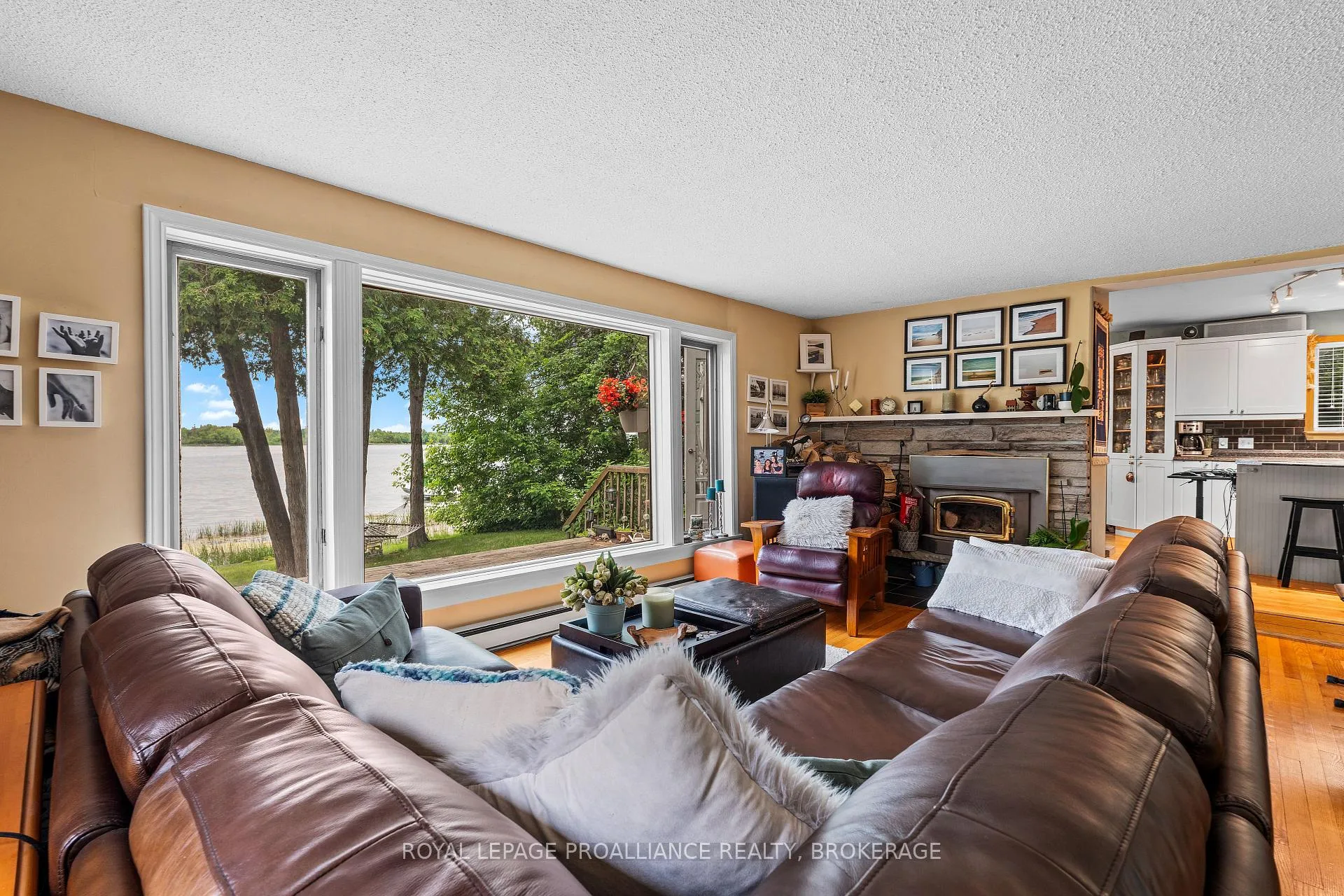 Photo 18 of 3056 Lindsay Lane, Kingston, City North of 401 — HOMEH