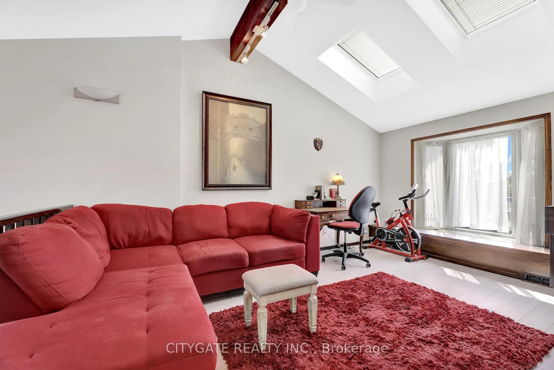 Photo 25 of 195 Ellwood Drive W, Caledon, Bolton West — HOMEH