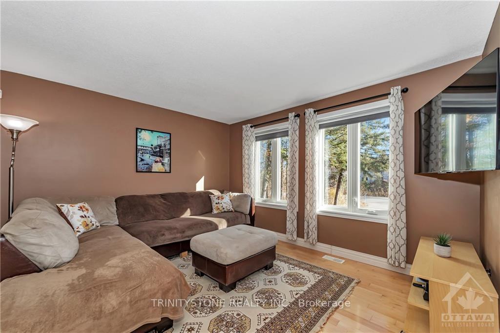 Photo 9 of 6366 Rothbourne Road, Ottawa, Huntley Ward (South East) — HOMEH