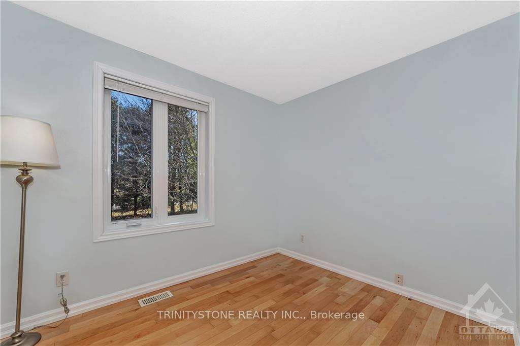 Photo 11 of 6366 Rothbourne Road, Ottawa, Huntley Ward (South East) — HOMEH