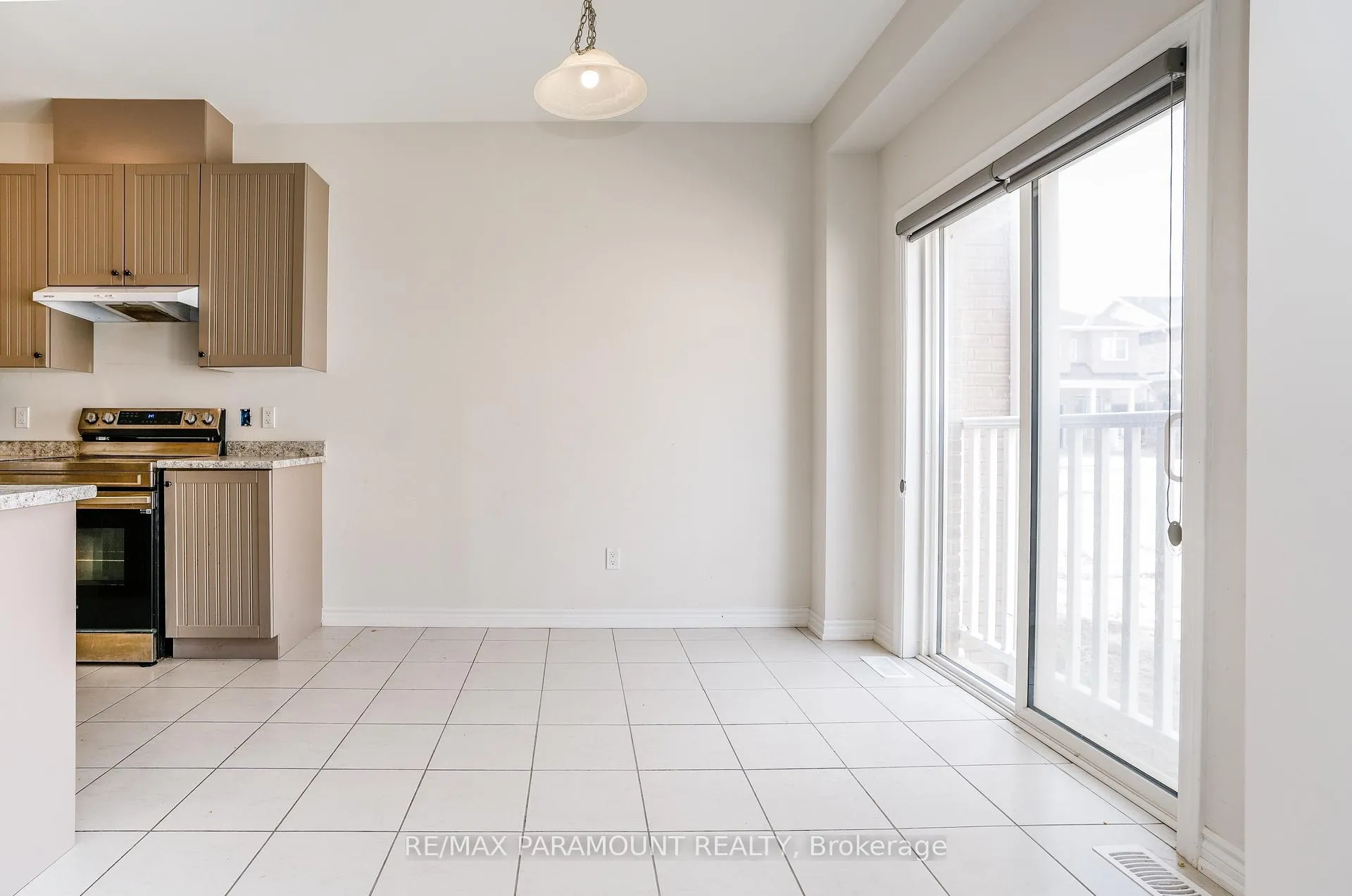 Photo 12 of 40 Bruton Street, Thorold, Thorold Downtown — HOMEH
