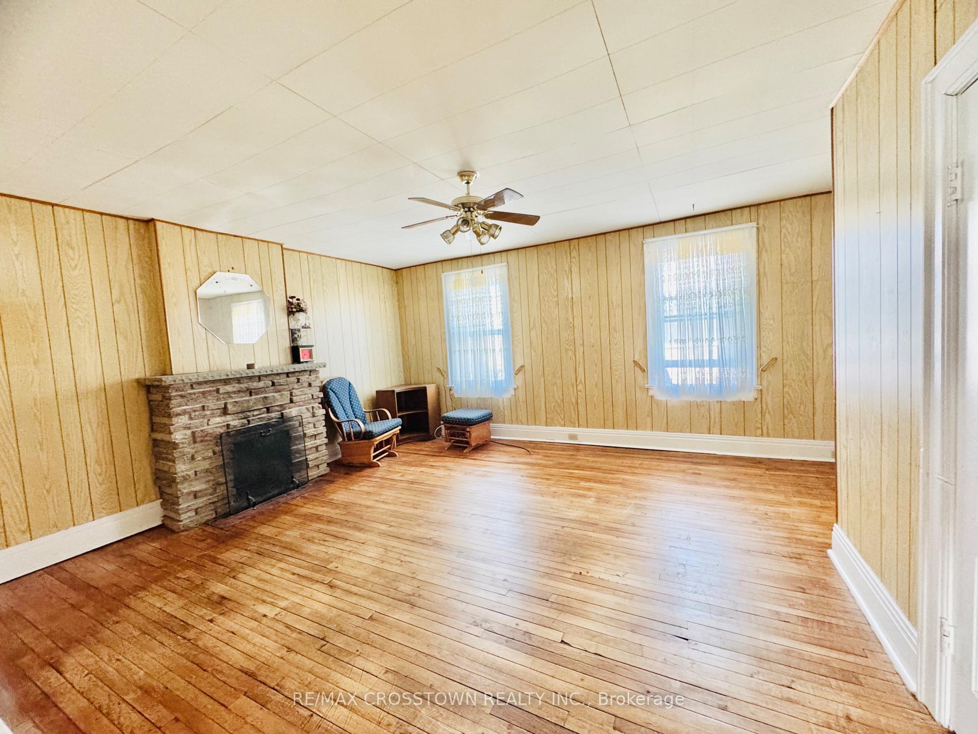 Photo 7 of Unit 3, 75 Toronto Street, Barrie, City Centre — HOMEH
