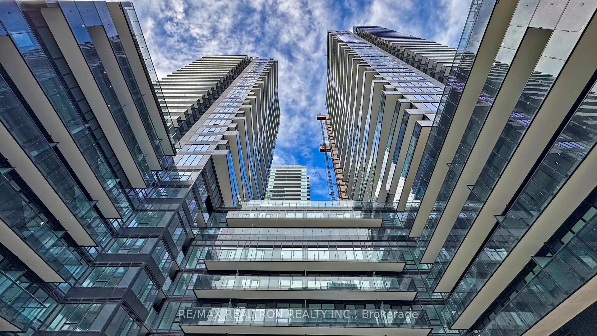 Front of Unit 510, 127 Broadway Avenue