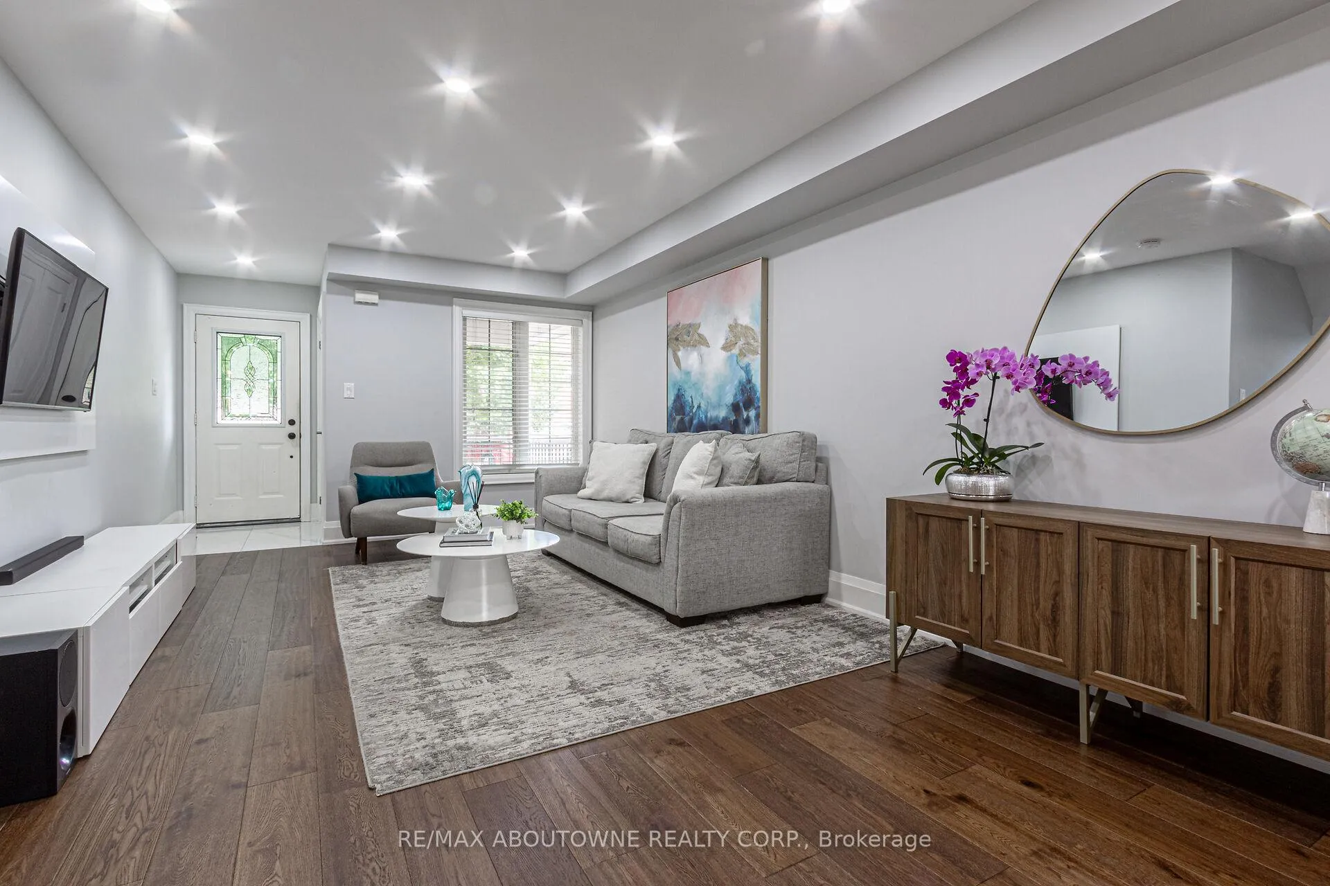Photo 2 of 28 Bramcedar Crescent, Brampton, Northwest Sandalwood Parkway — HOMEH