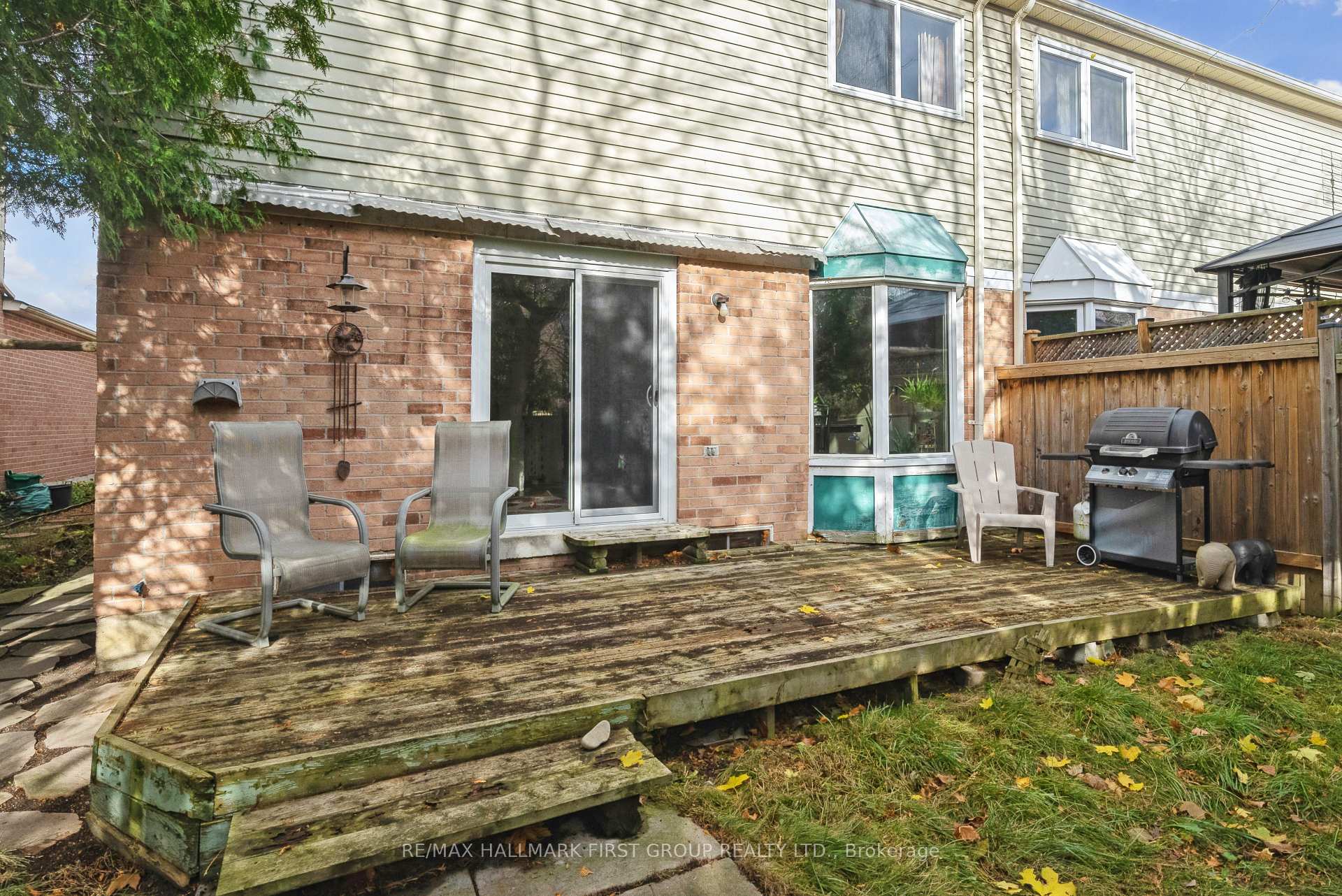 Photo 4 of 46 Rollo Drive, Ajax, South East — HOMEH