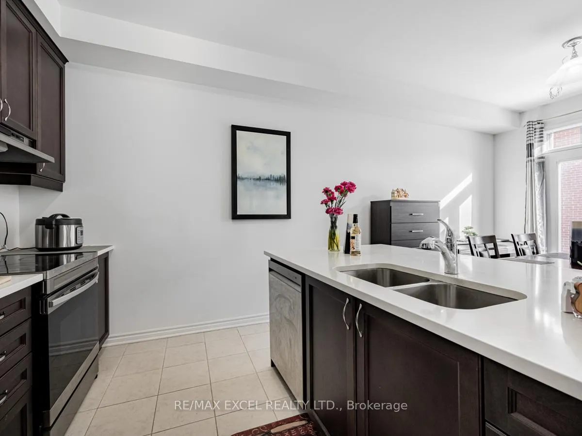 Photo 7 of 1554 Scarlett Trail, Pickering, Rural Pickering — HOMEH