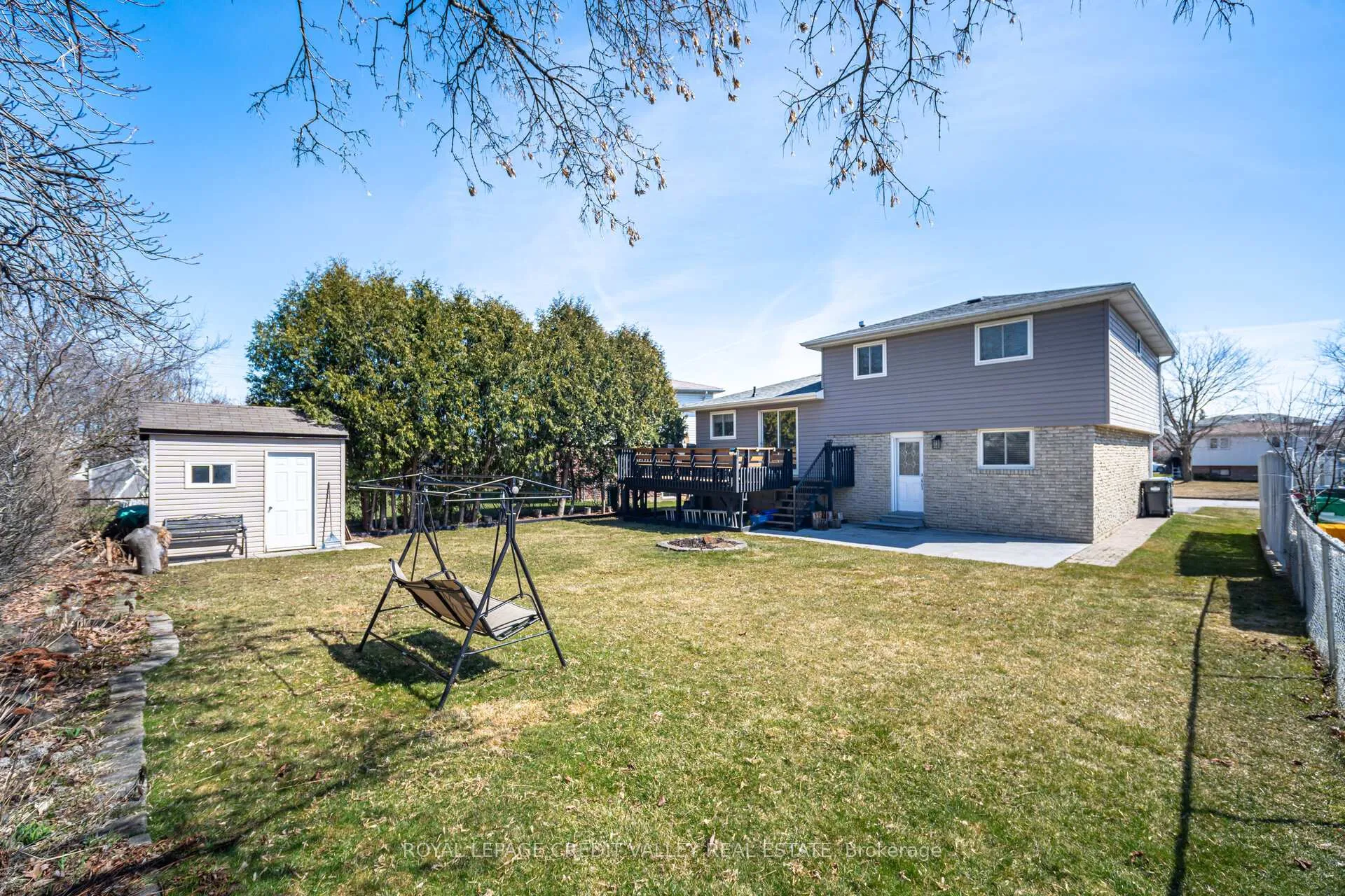 Photo 49 of 54 Gondola Crescent, Brampton, Northgate — HOMEH