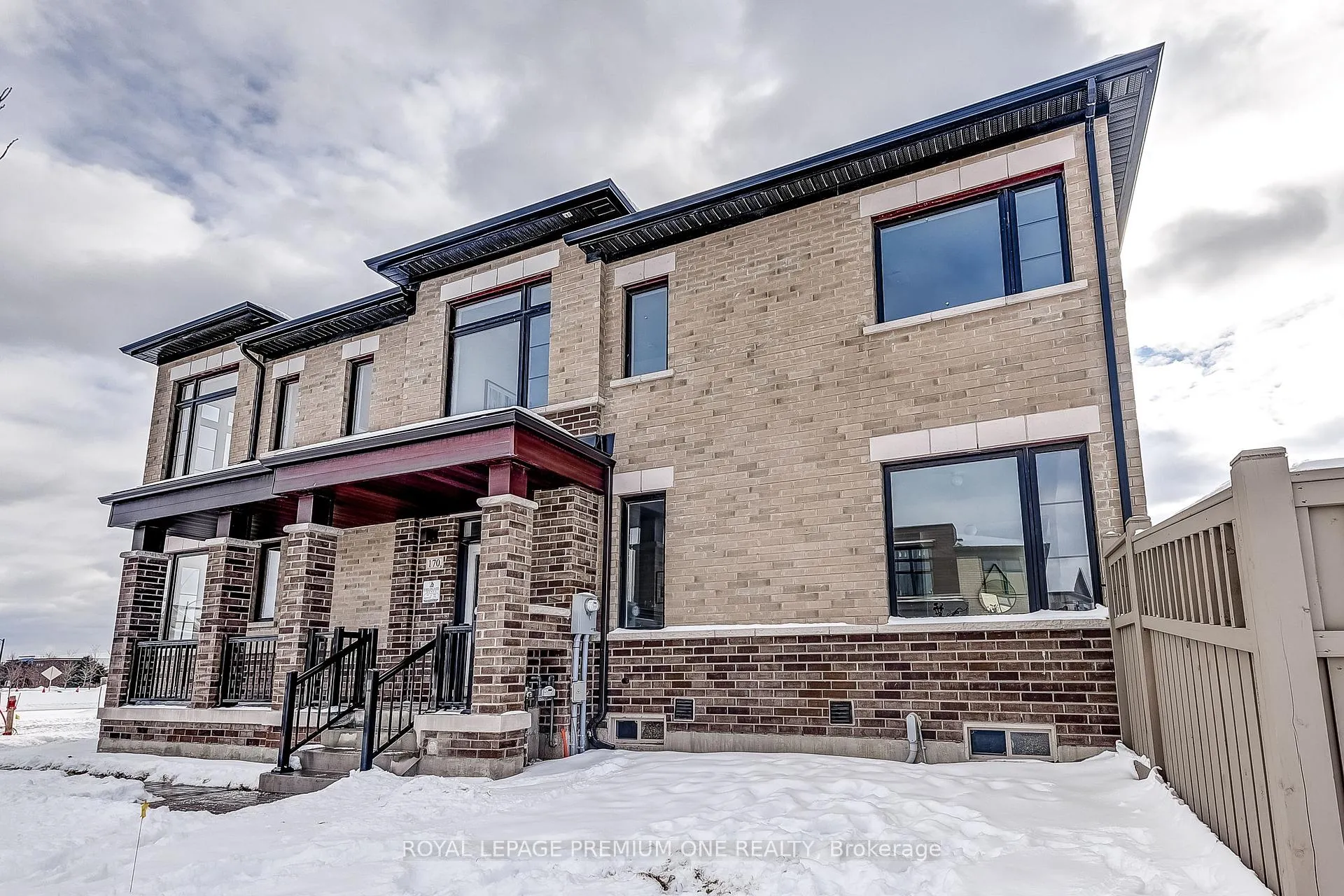 Photo 5 of 170 Hartington Street, Vaughan, Kleinburg — HOMEH