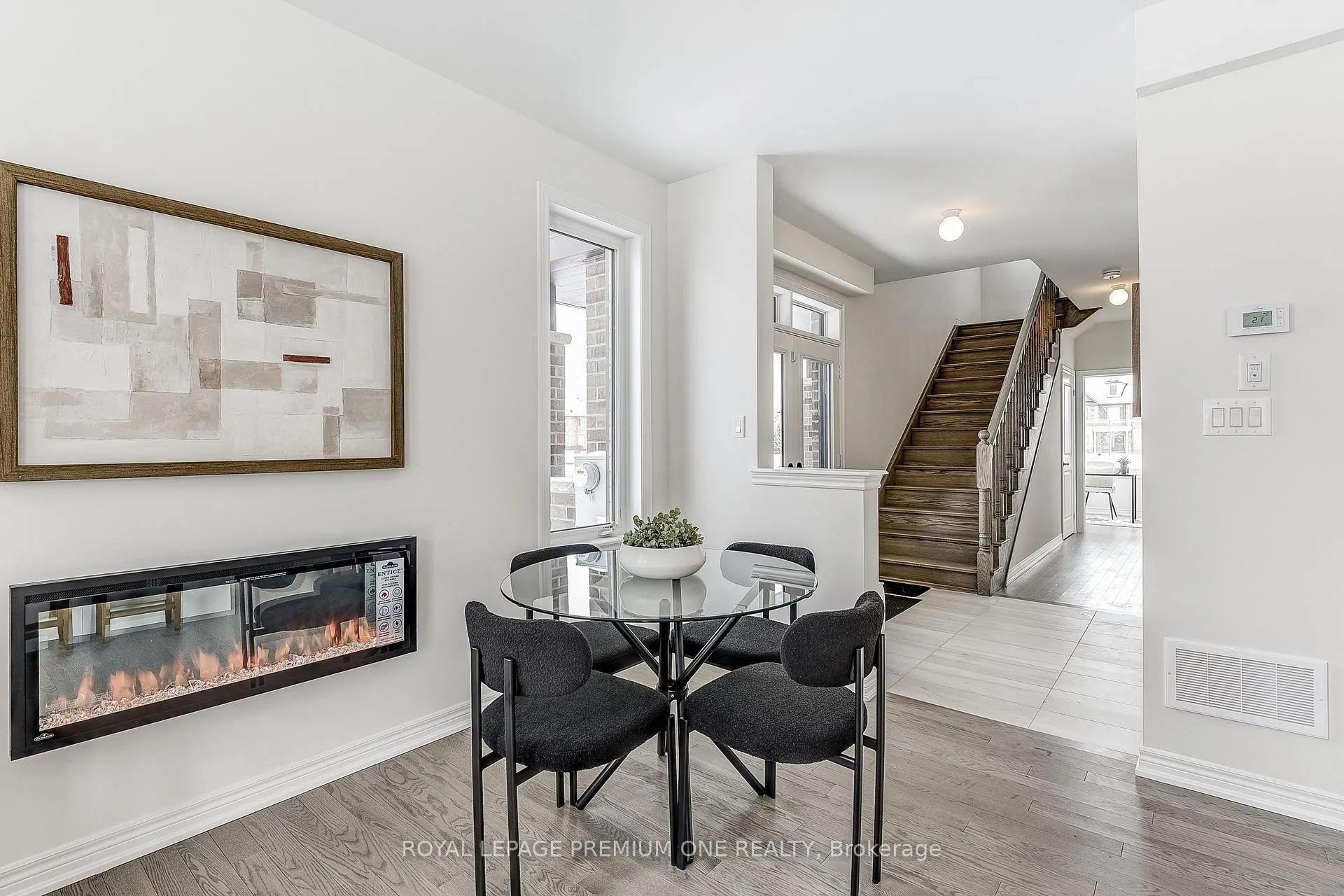 Photo 13 of 170 Hartington Street, Vaughan, Kleinburg — HOMEH