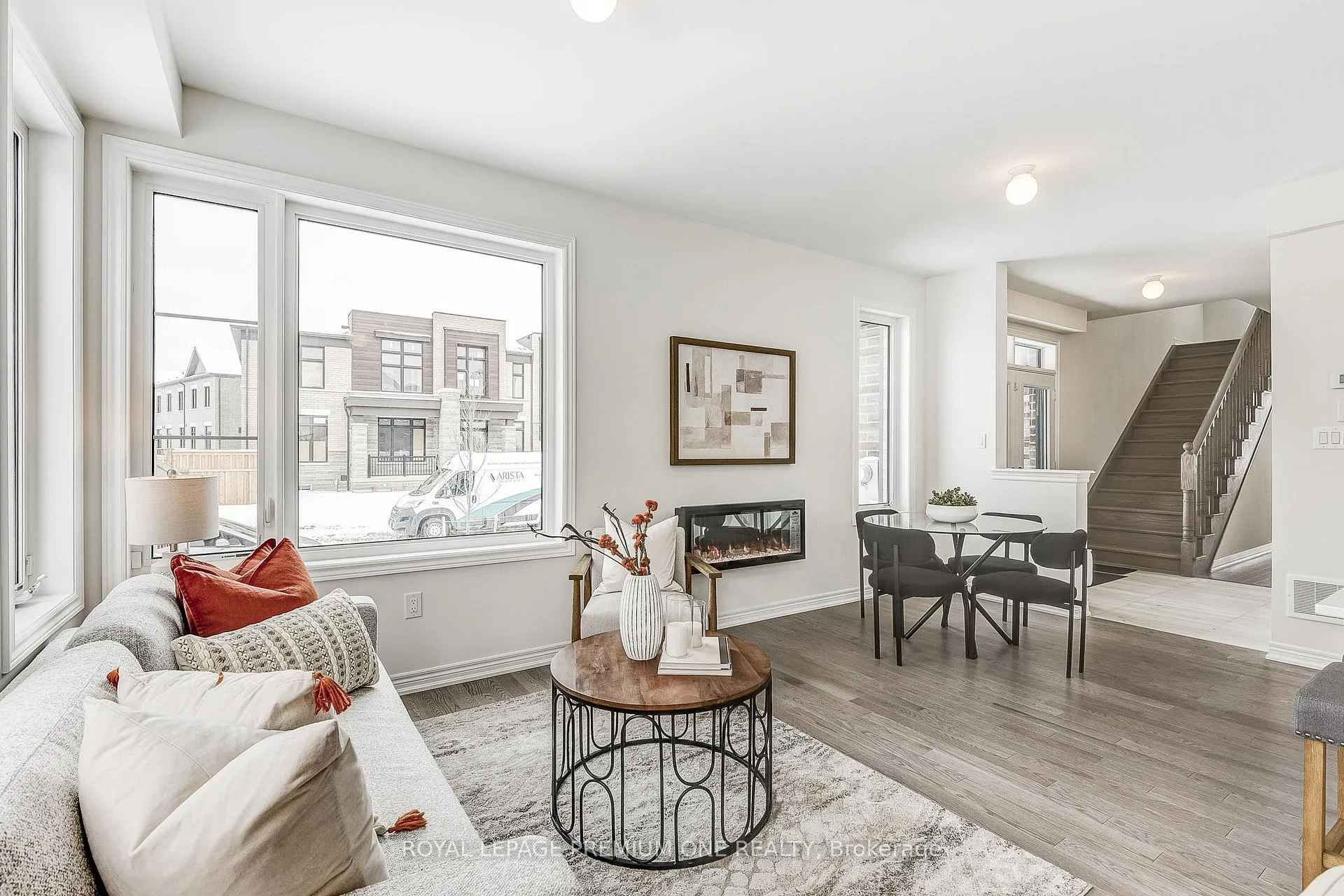 Photo 15 of 170 Hartington Street, Vaughan, Kleinburg — HOMEH