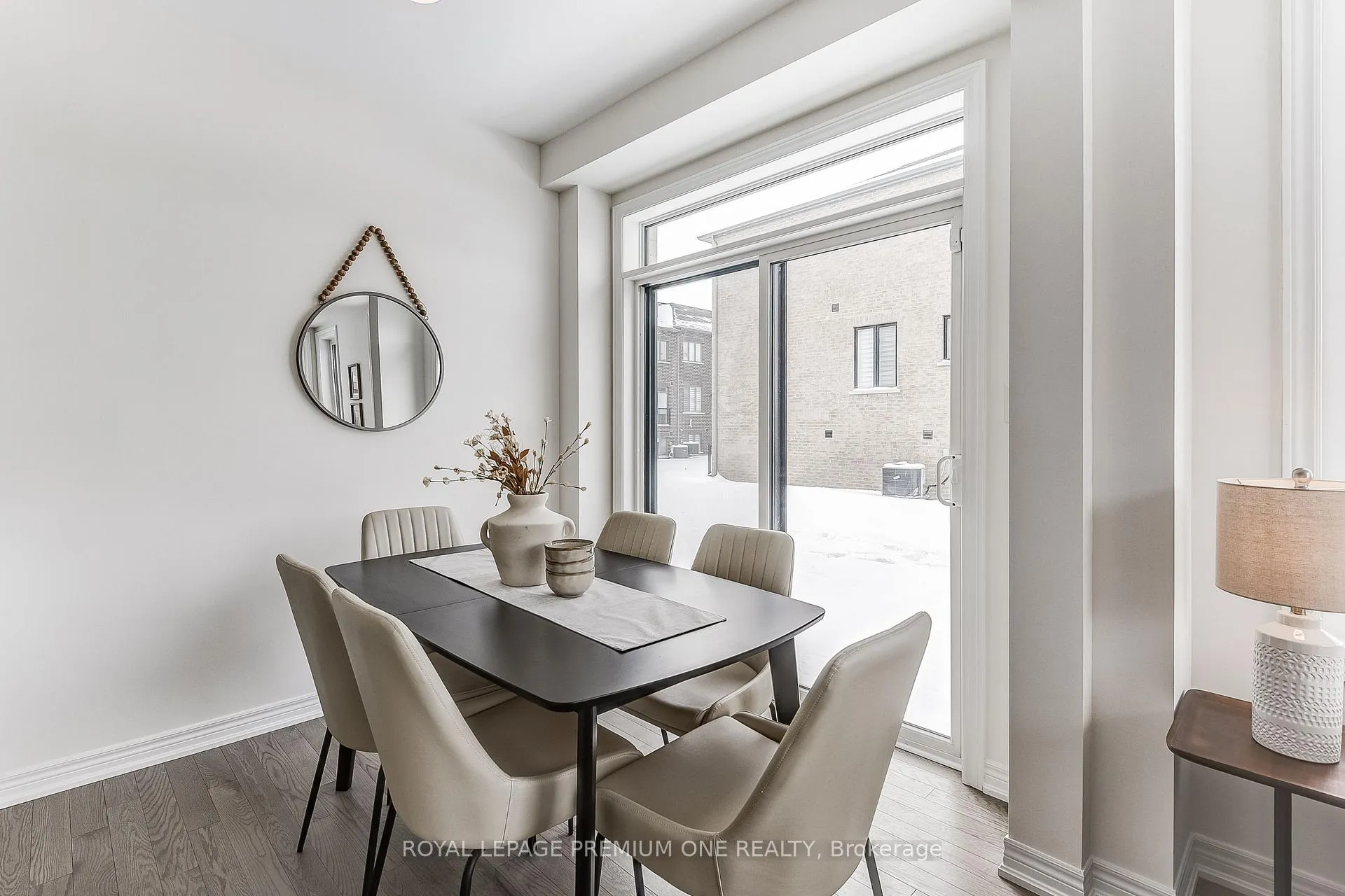Photo 17 of 170 Hartington Street, Vaughan, Kleinburg — HOMEH