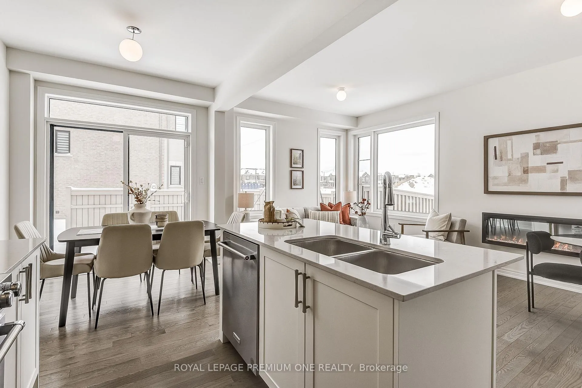 Photo 20 of 170 Hartington Street, Vaughan, Kleinburg — HOMEH