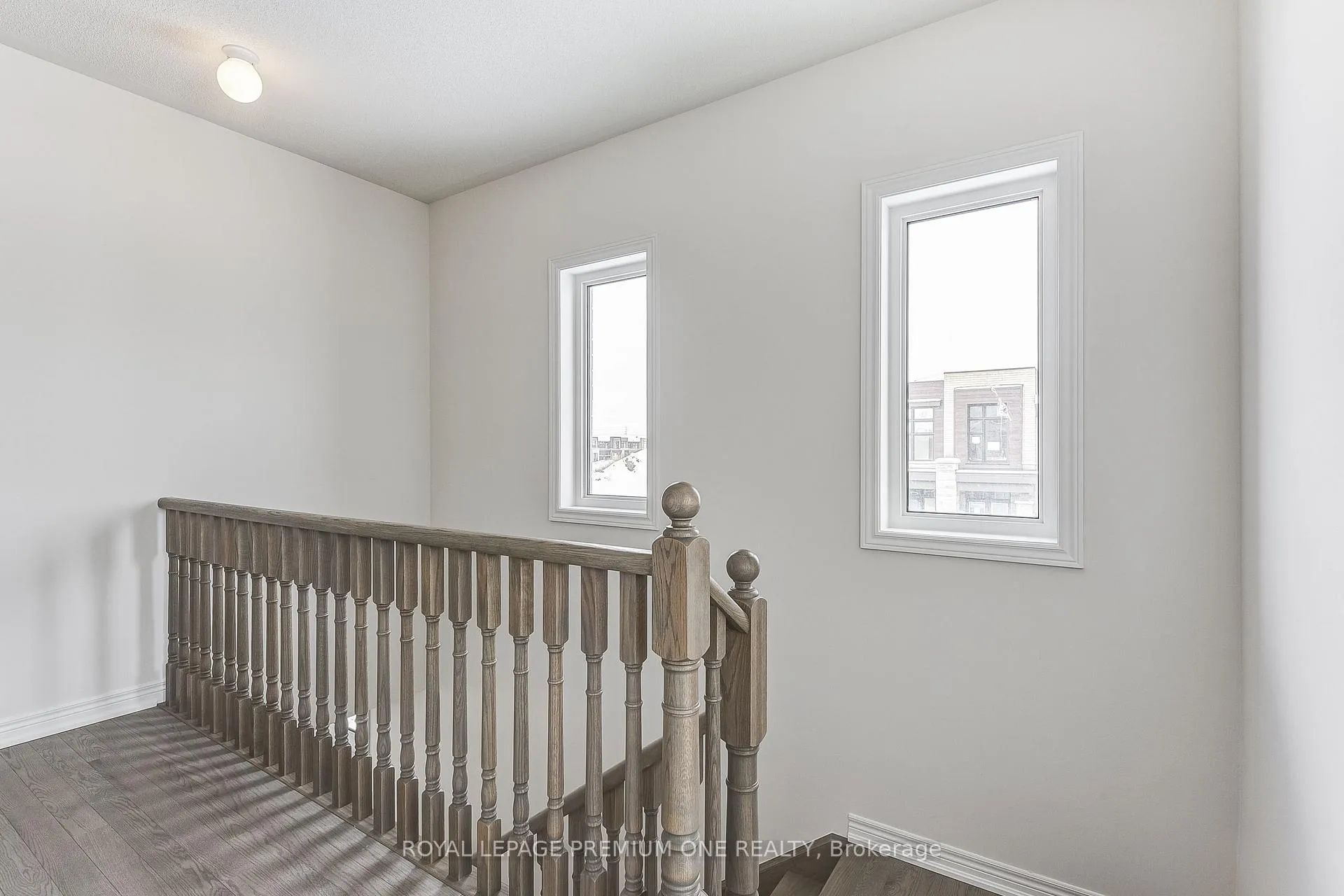 Photo 23 of 170 Hartington Street, Vaughan, Kleinburg — HOMEH
