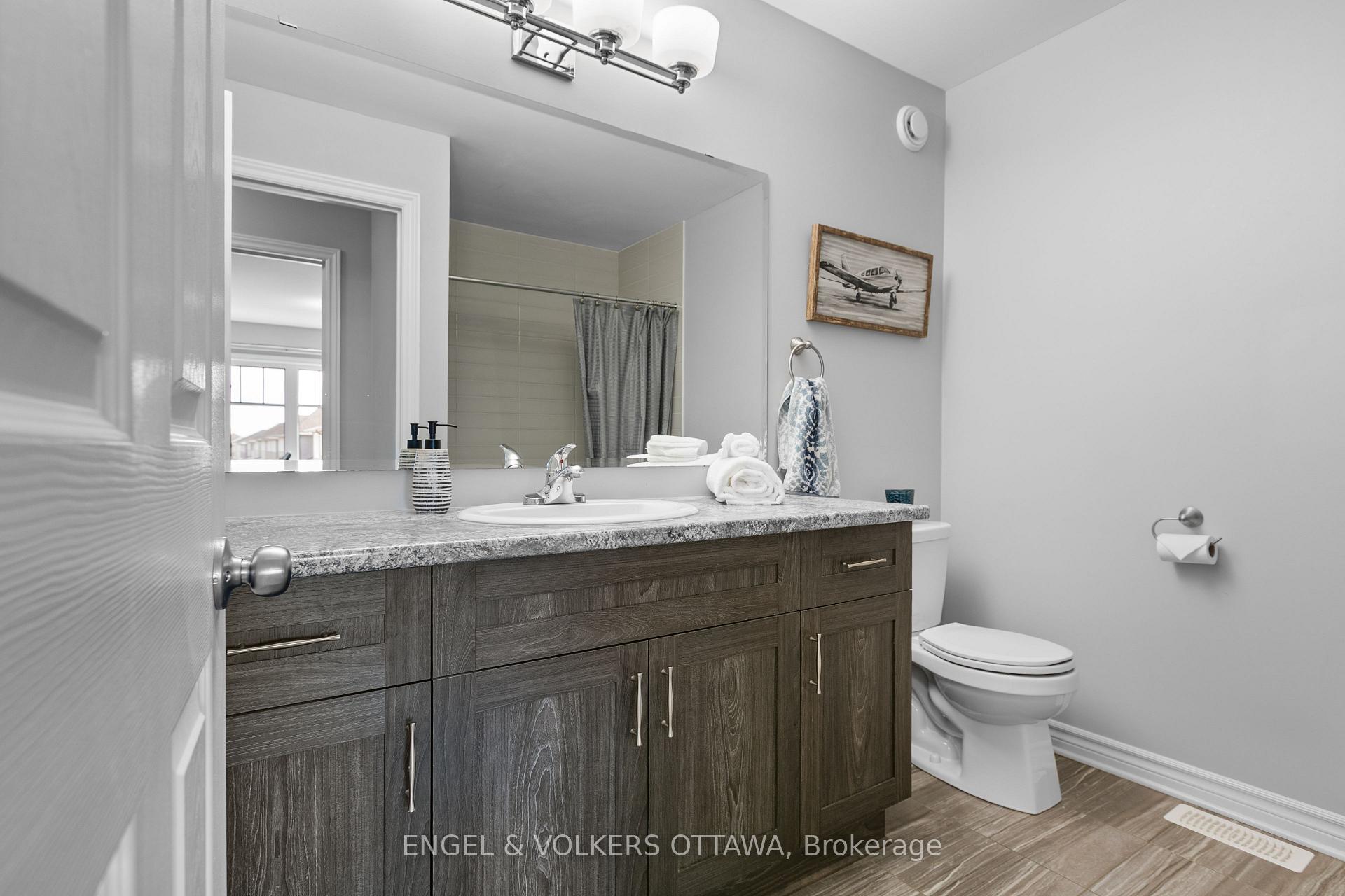 Photo 21 of 627 Egret Way, Ottawa, Barrhaven - Half Moon Bay — HOMEH