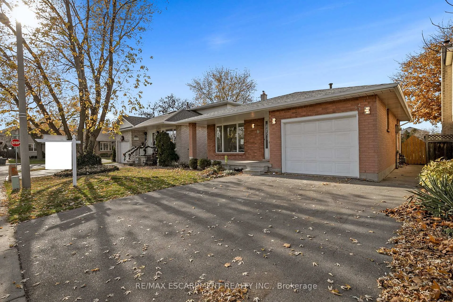 Photo 2 of 6 Barbara Court, Hamilton, Randall — HOMEH