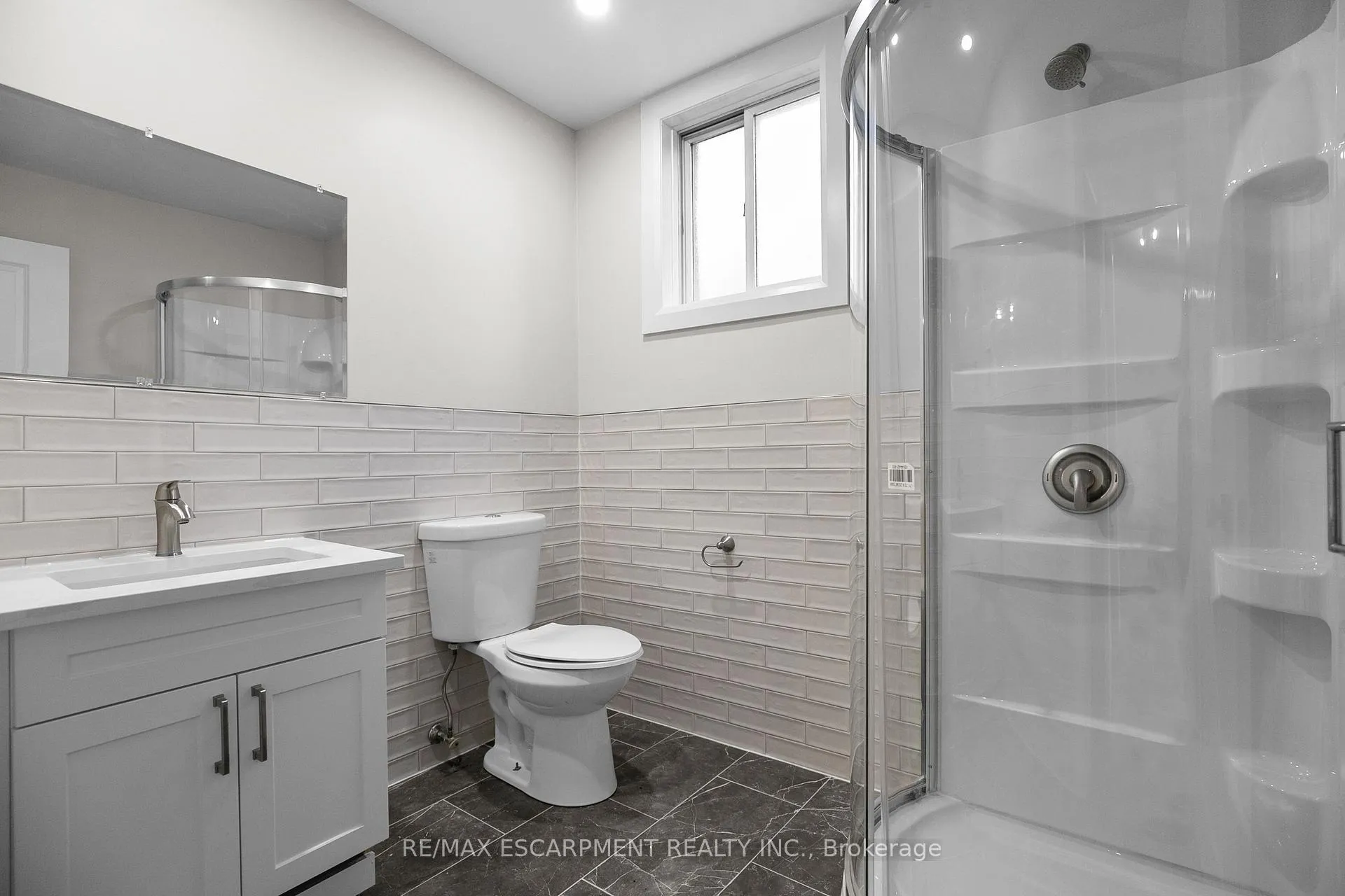 Photo 29 of 6 Barbara Court, Hamilton, Randall — HOMEH
